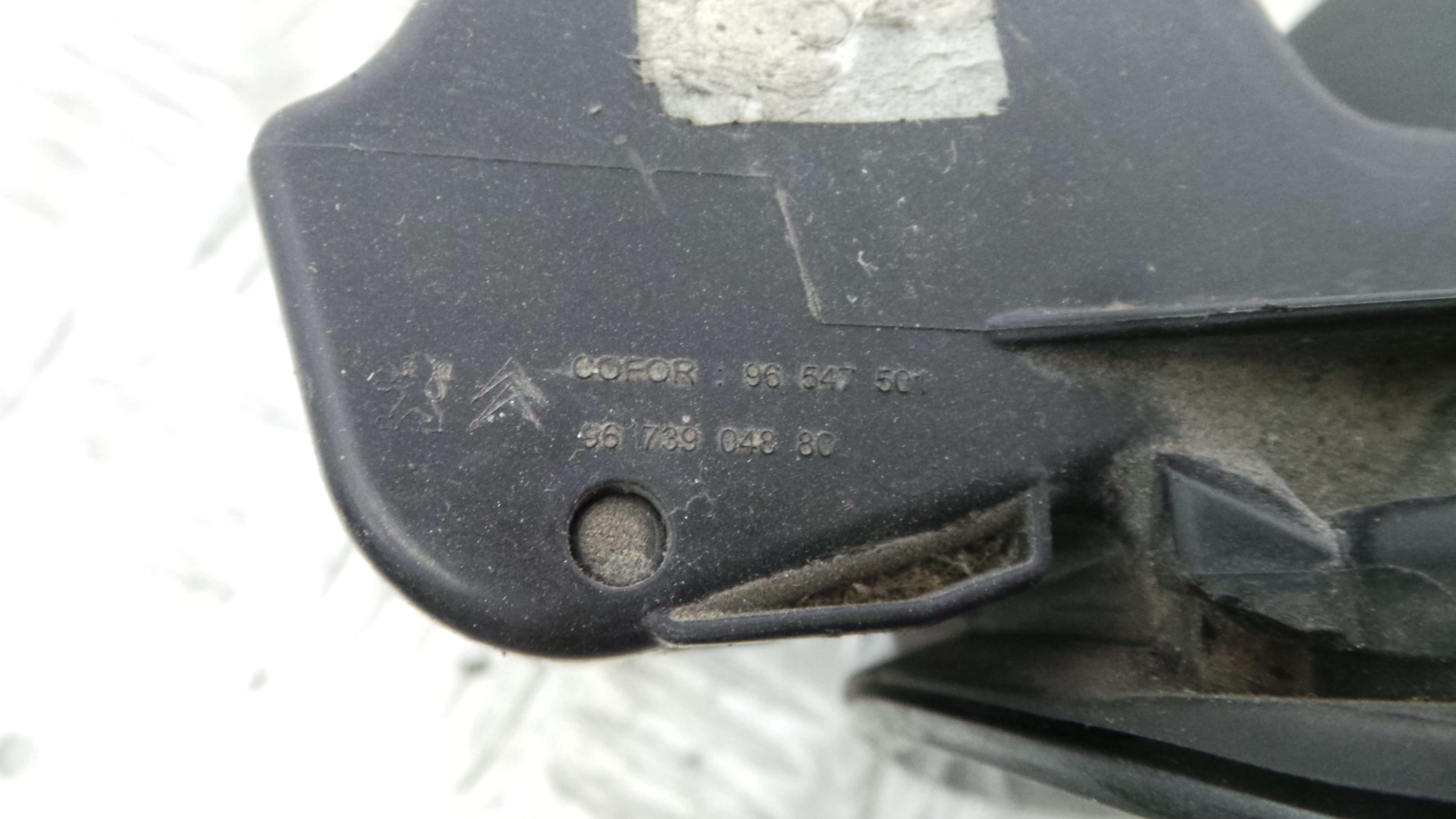 Tampão de Combustivel  9673904880 - PEUGEOT 208 I (CA_, CC_)-36665097