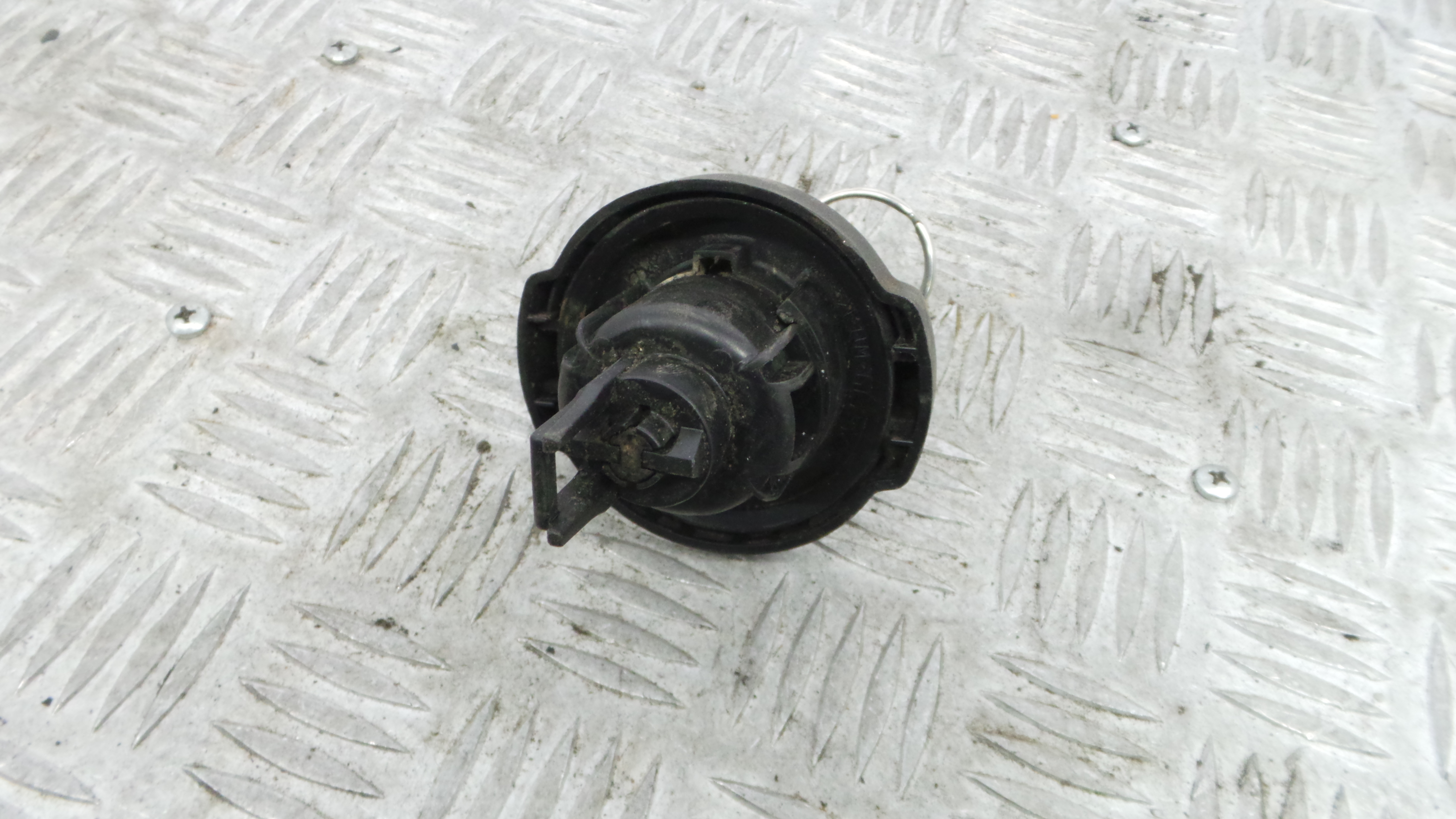 Tampão de Combustivel - PEUGEOT PARTNER Caixa/monovolume-36667220