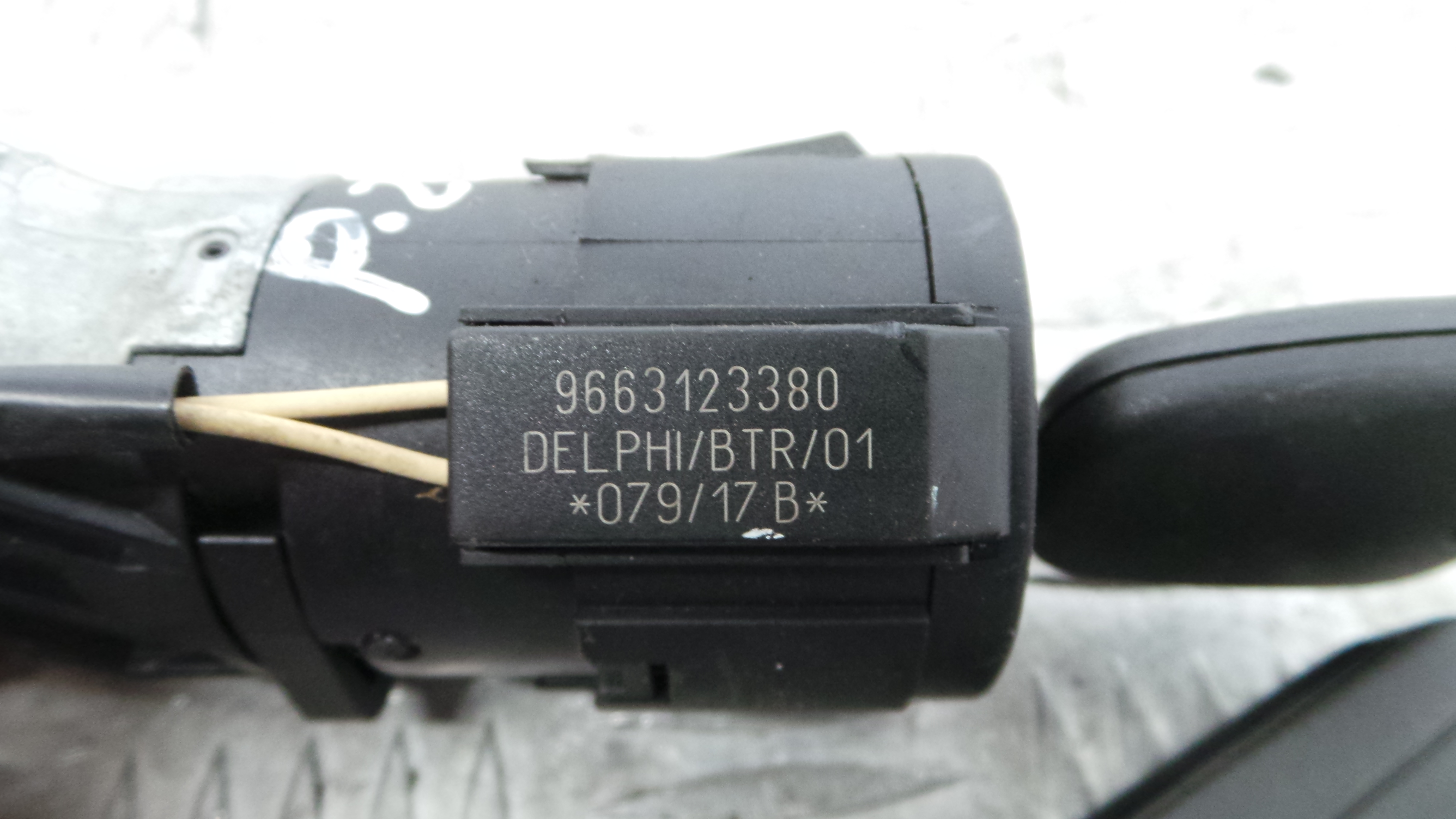 Canhão de ignição 1608682880 - PEUGEOT 208 I (CA_, CC_)-36668563