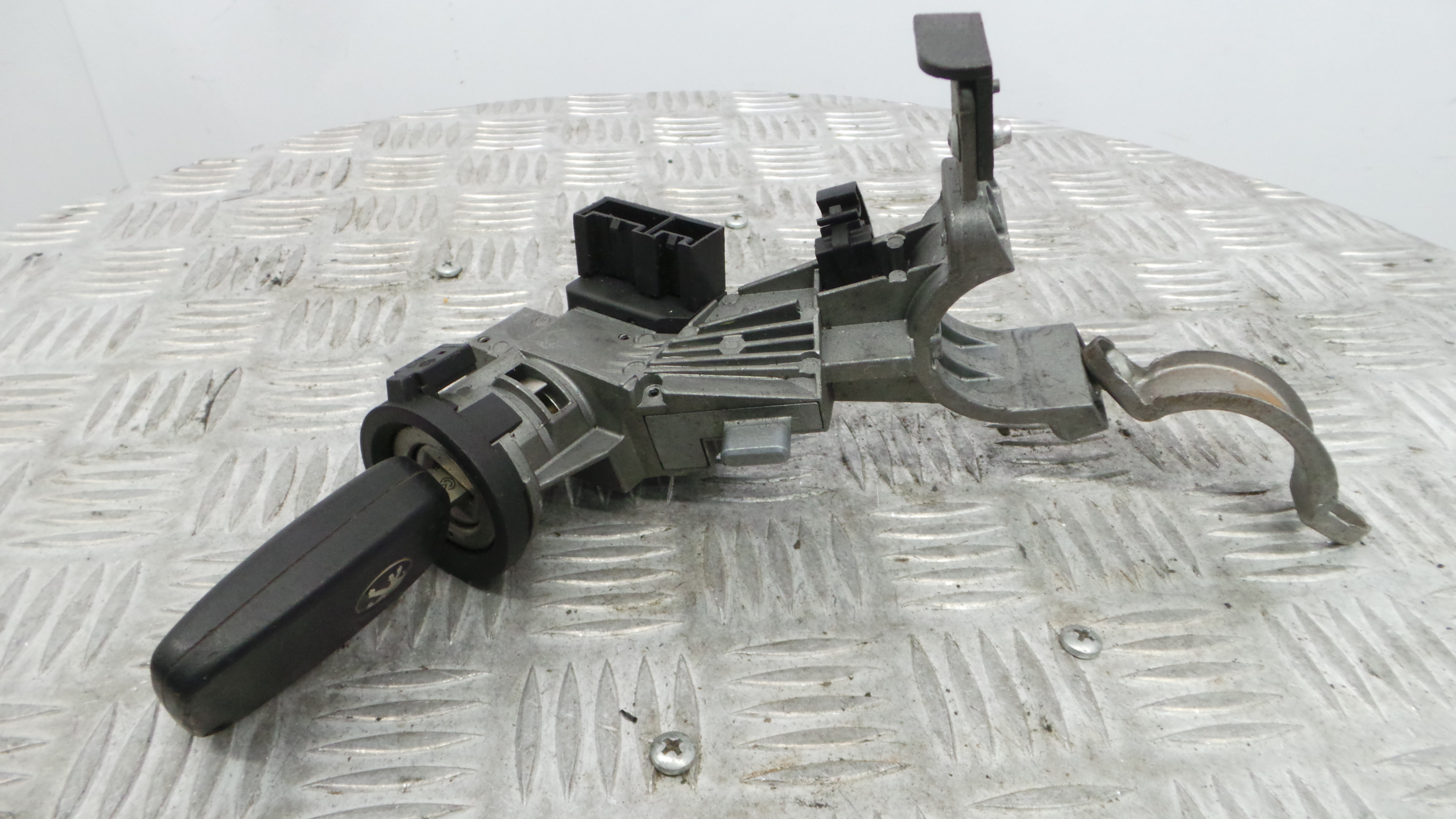 Canhão de ignição 1679984180 - PEUGEOT BIPPER (AA_)-36668579