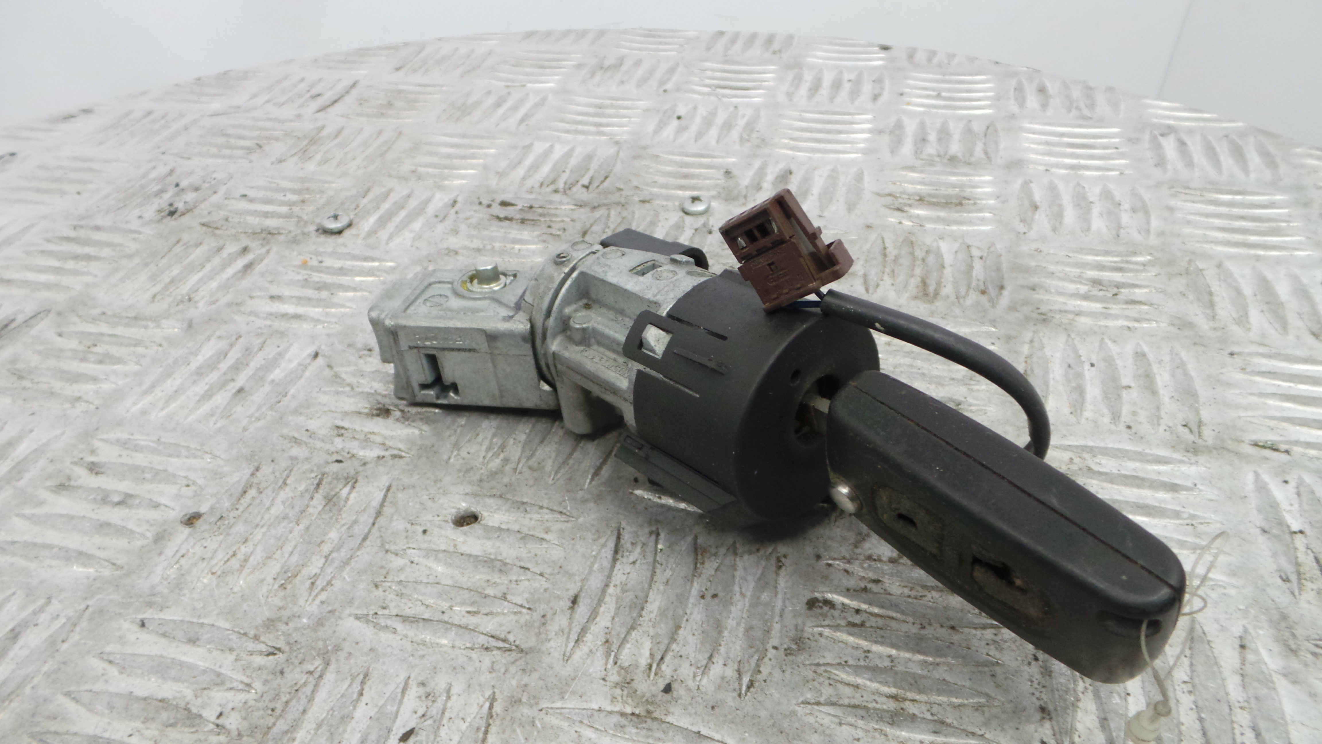 Canhão de ignição N0502455 - CITROËN C3 II (SC_)-36671254 Canhão de ignição N0502455 - CITROËN C3 II (SC_)-36671254