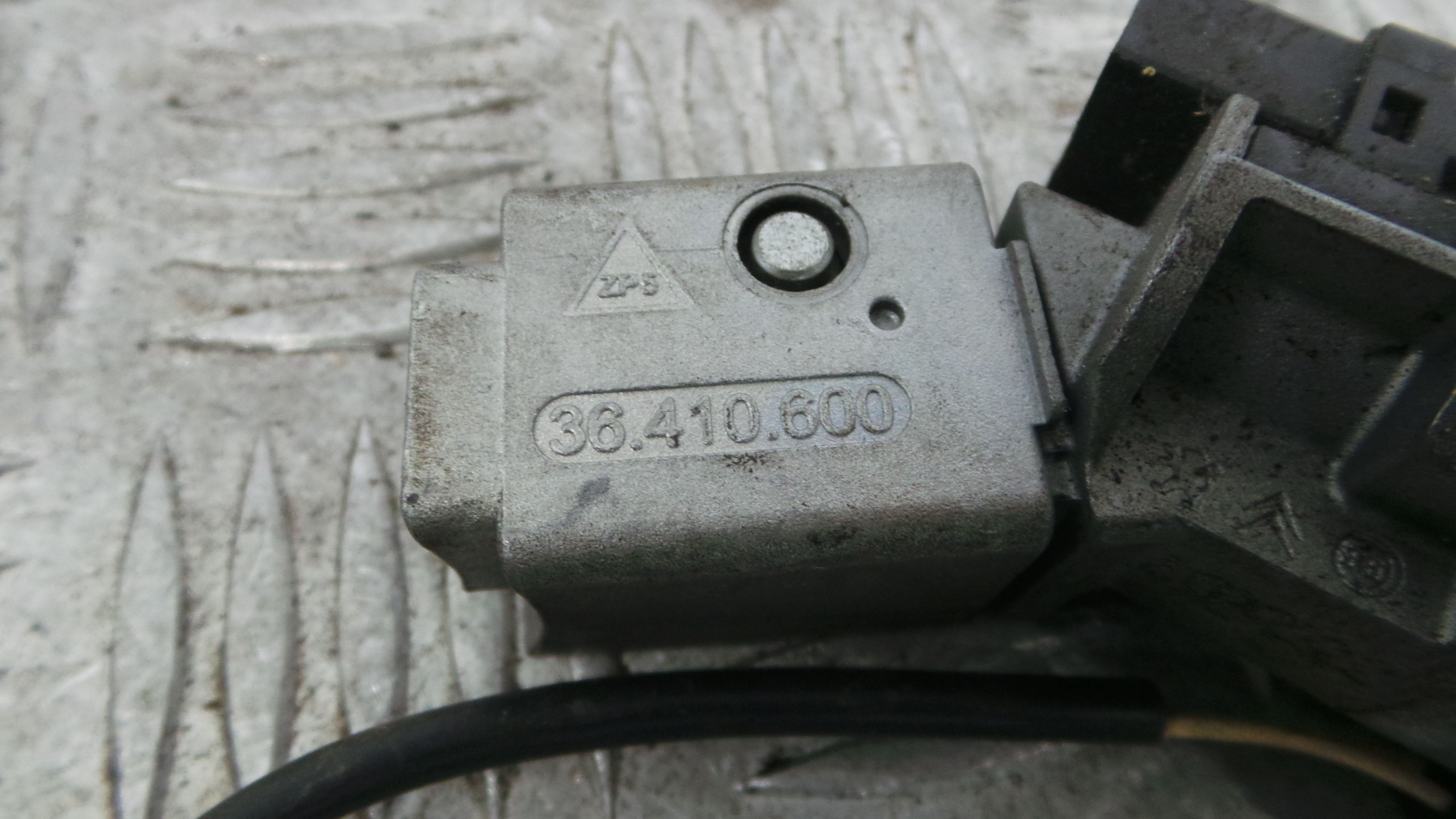 Canhão de ignição 36410600 - PEUGEOT 207 (WA_, WC_), 207/207+ (WA_, WC_)-36671270