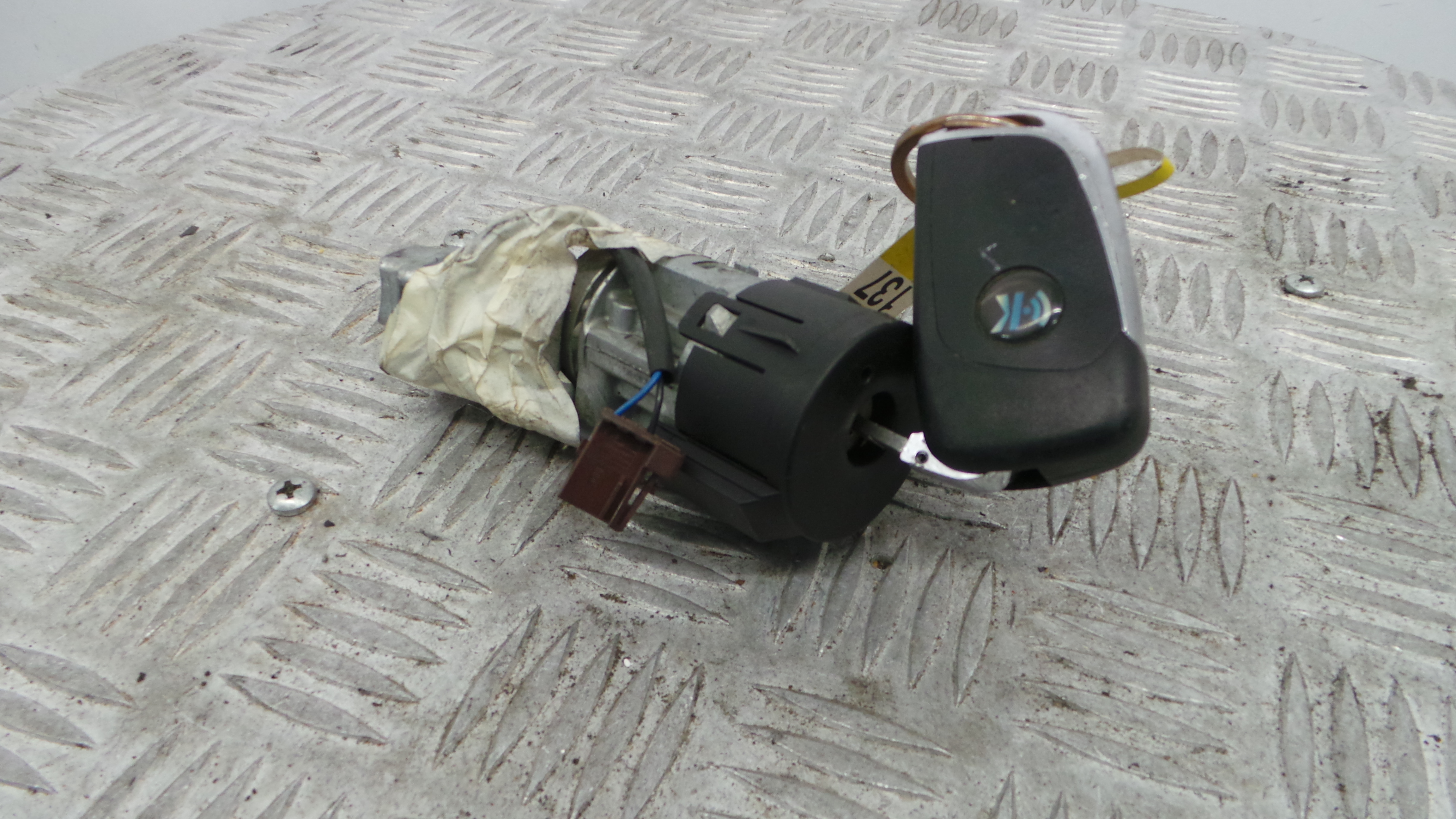 Canhão de ignição N0502455 - CITROËN C3 / C3 ORIGIN III (SX)-36671665 Canhão de ignição N0502455 - CITROËN C3 / C3 ORIGIN III (SX)-36671665