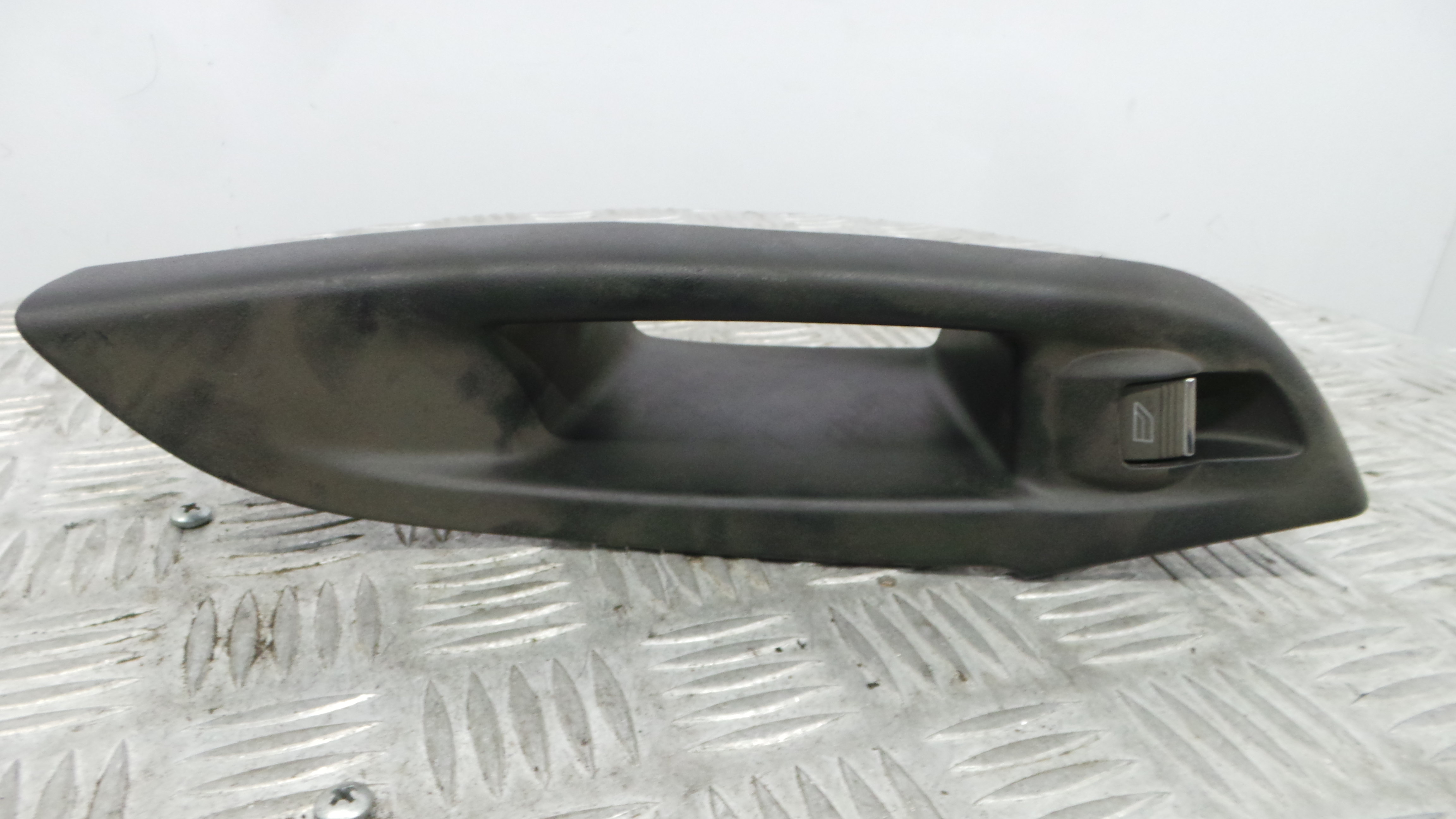 Interruptor / Comando Elevador Vidro Trás Dto BM51-A237W20-BEW - FORD FOCUS III Turnier-36675929