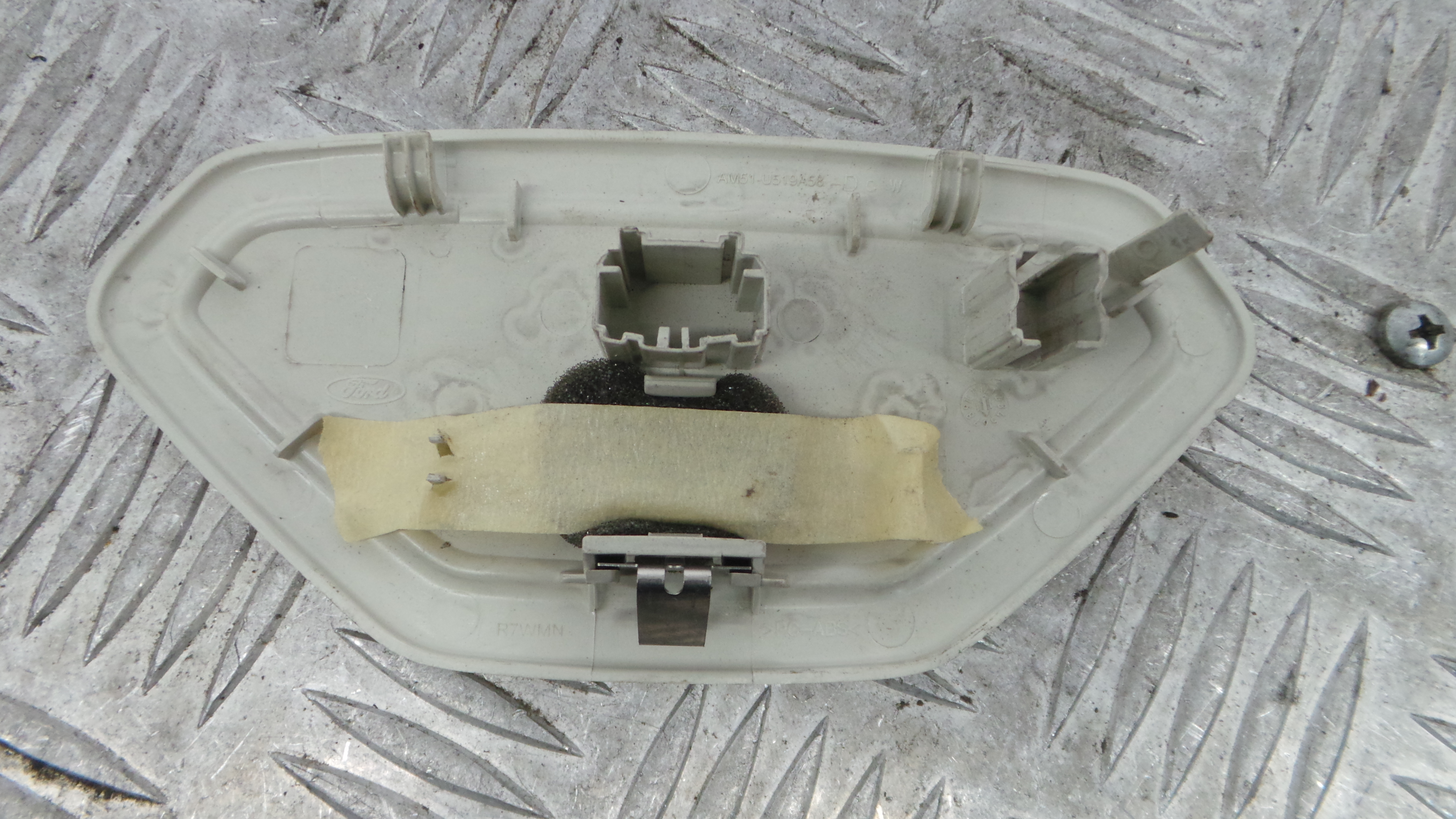 Plastico Interior AM51-U519A58-DCW - FORD FOCUS III Turnier-36675978