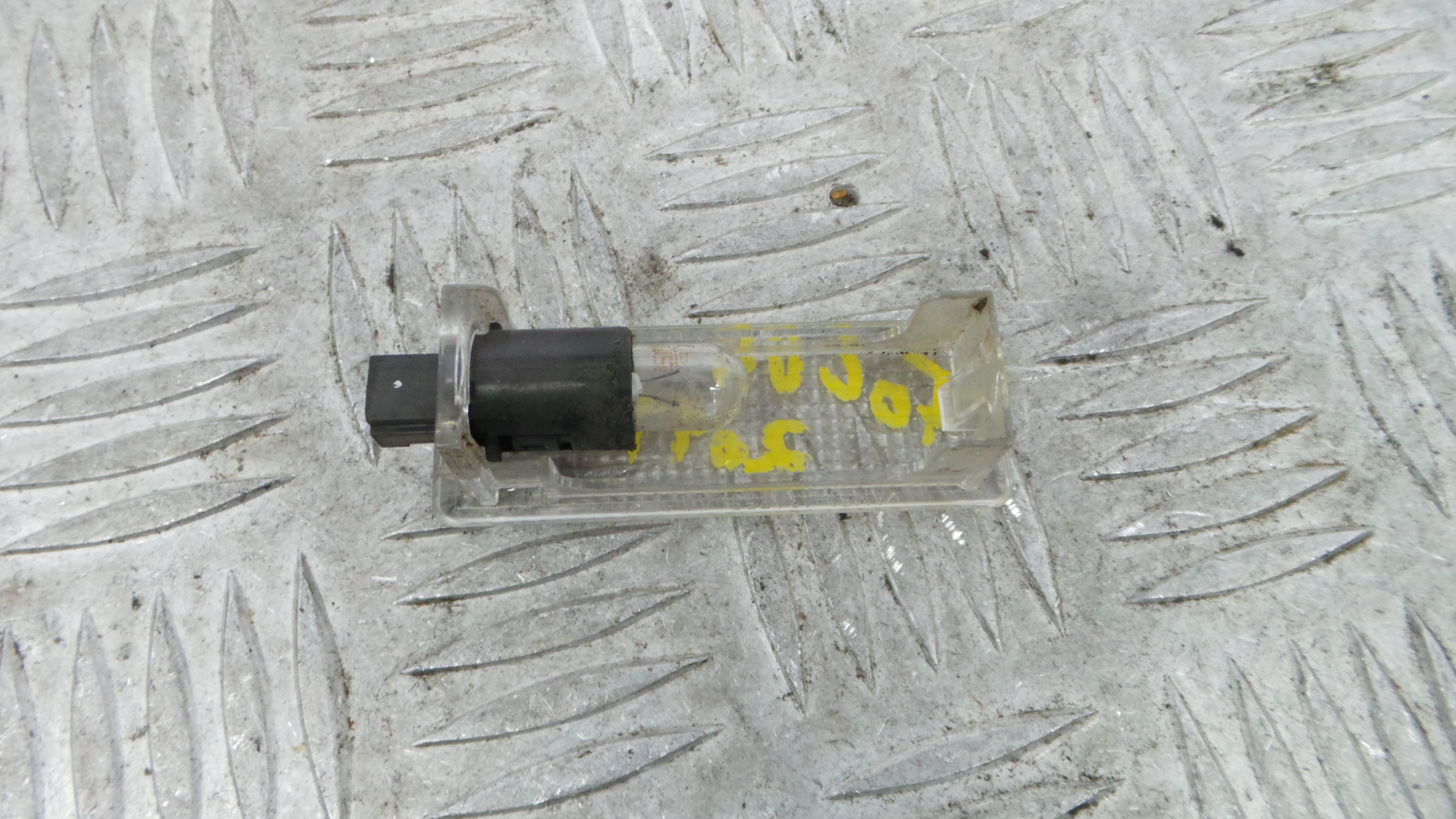 Luz Interior AM51-13A756-AA - FORD FOCUS III Turnier-36676245