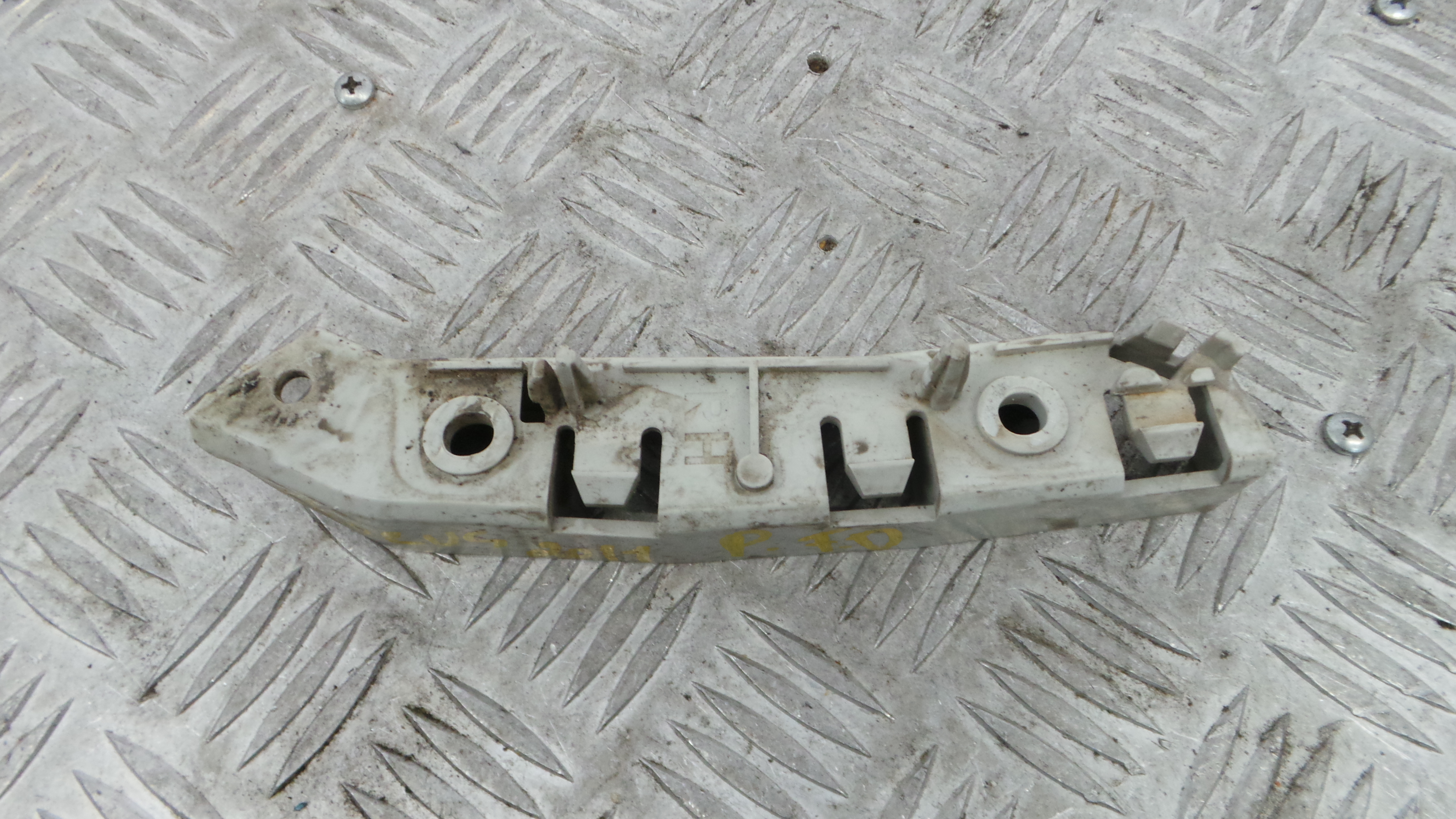 Suporte do Para Choques BM51-17D958-A - FORD FOCUS III Turnier-36676260