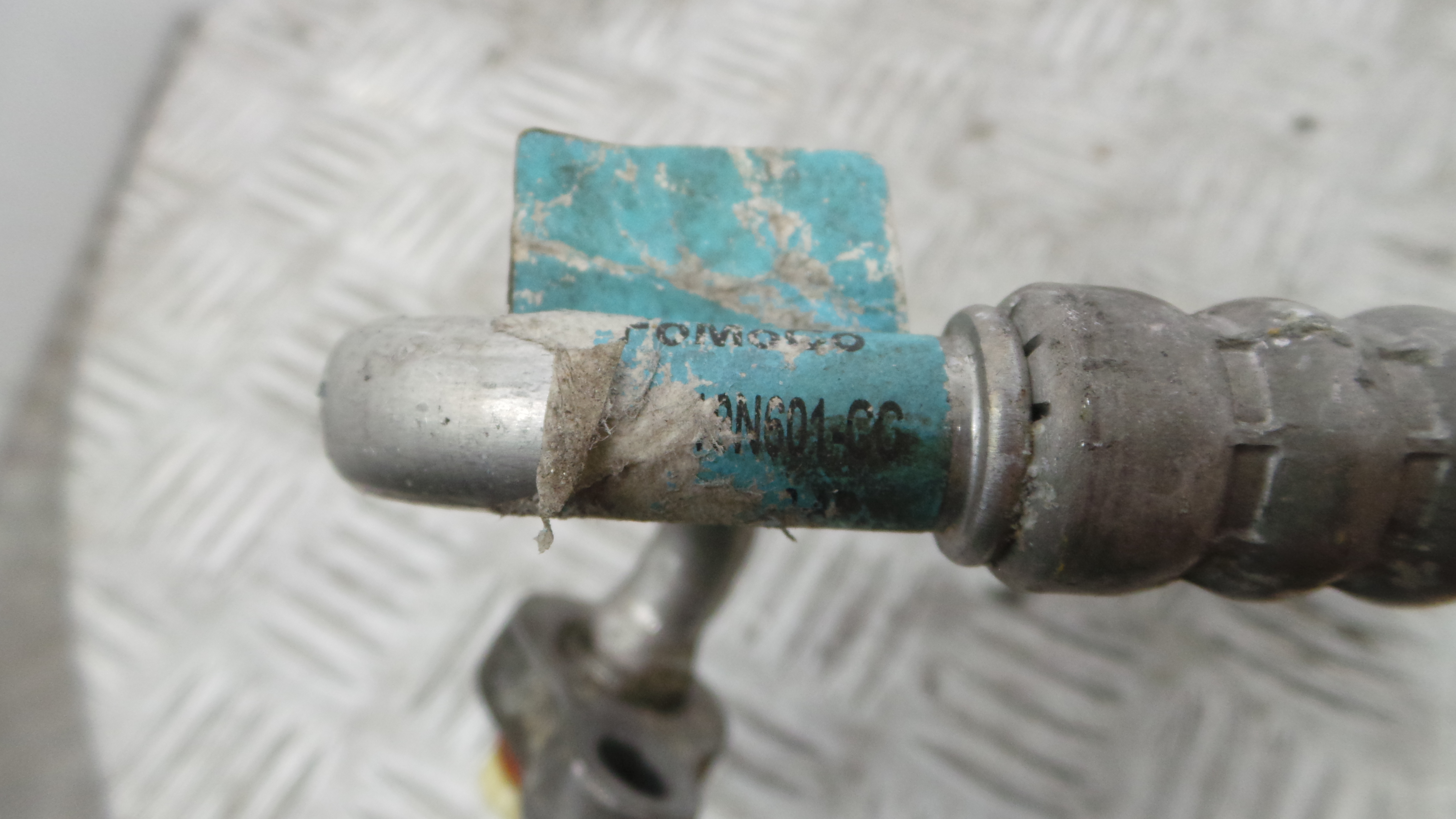 Tubo Ar Condicionado  - FORD FOCUS III Turnier-36676289