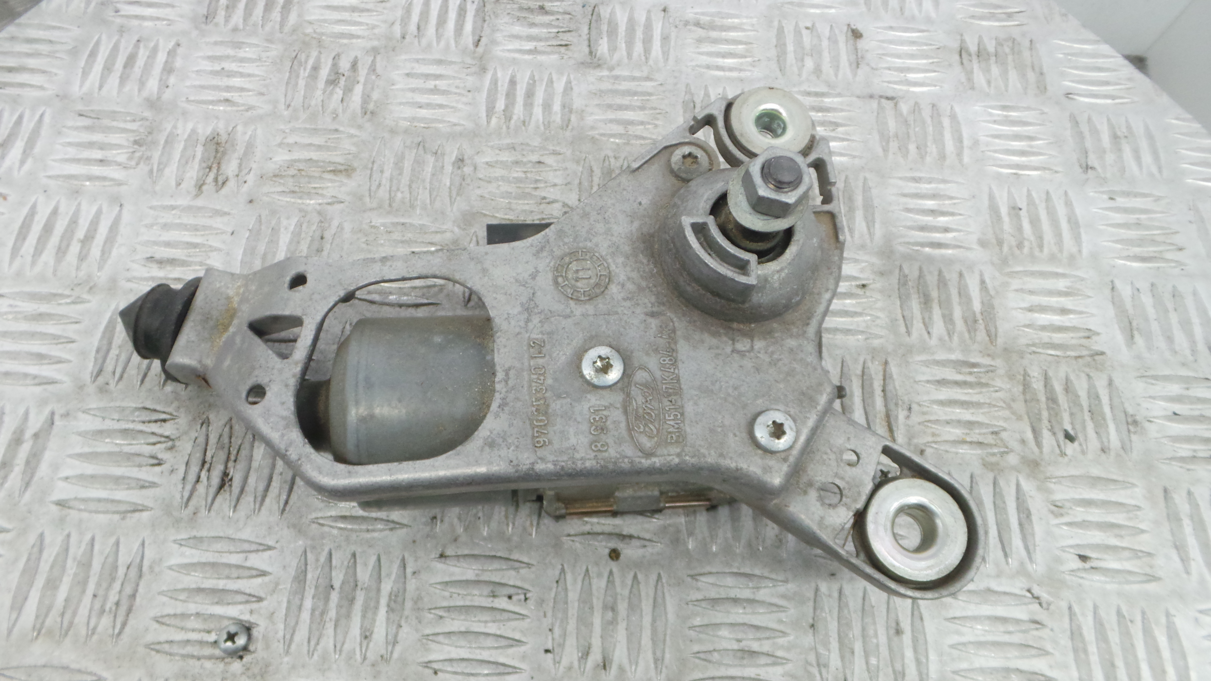 Motor Limpa Vidros Frente  BM51-17K484-A - FORD FOCUS III Turnier-36676304 Motor Limpa Vidros Frente  BM51-17K484-A - FORD FOCUS III Turnier-36676304