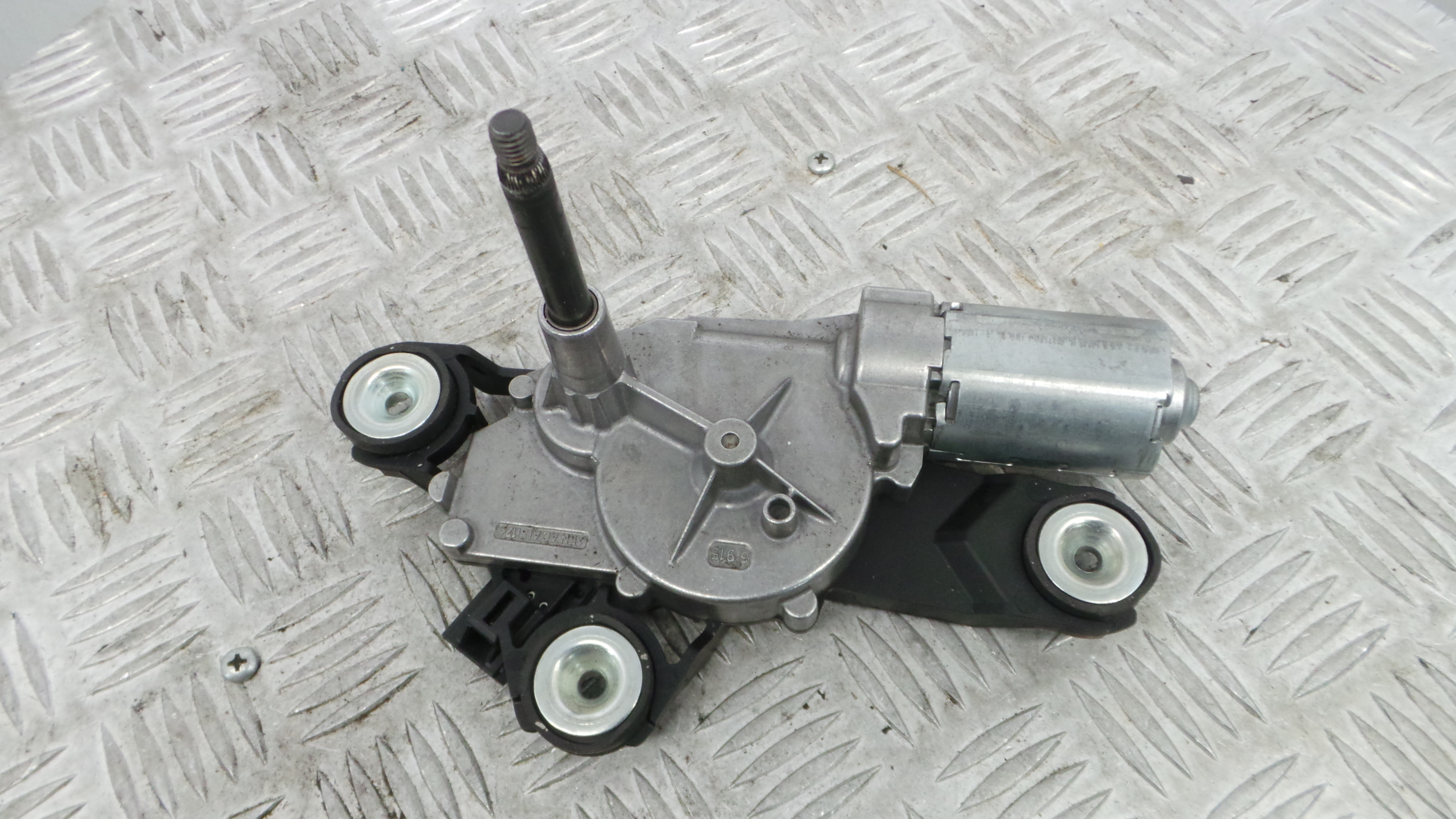 Motor Limpa Vidros Trás BV61-17K441-AA - FORD FOCUS III Turnier-36676308 Motor Limpa Vidros Trás BV61-17K441-AA - FORD FOCUS III Turnier-36676308