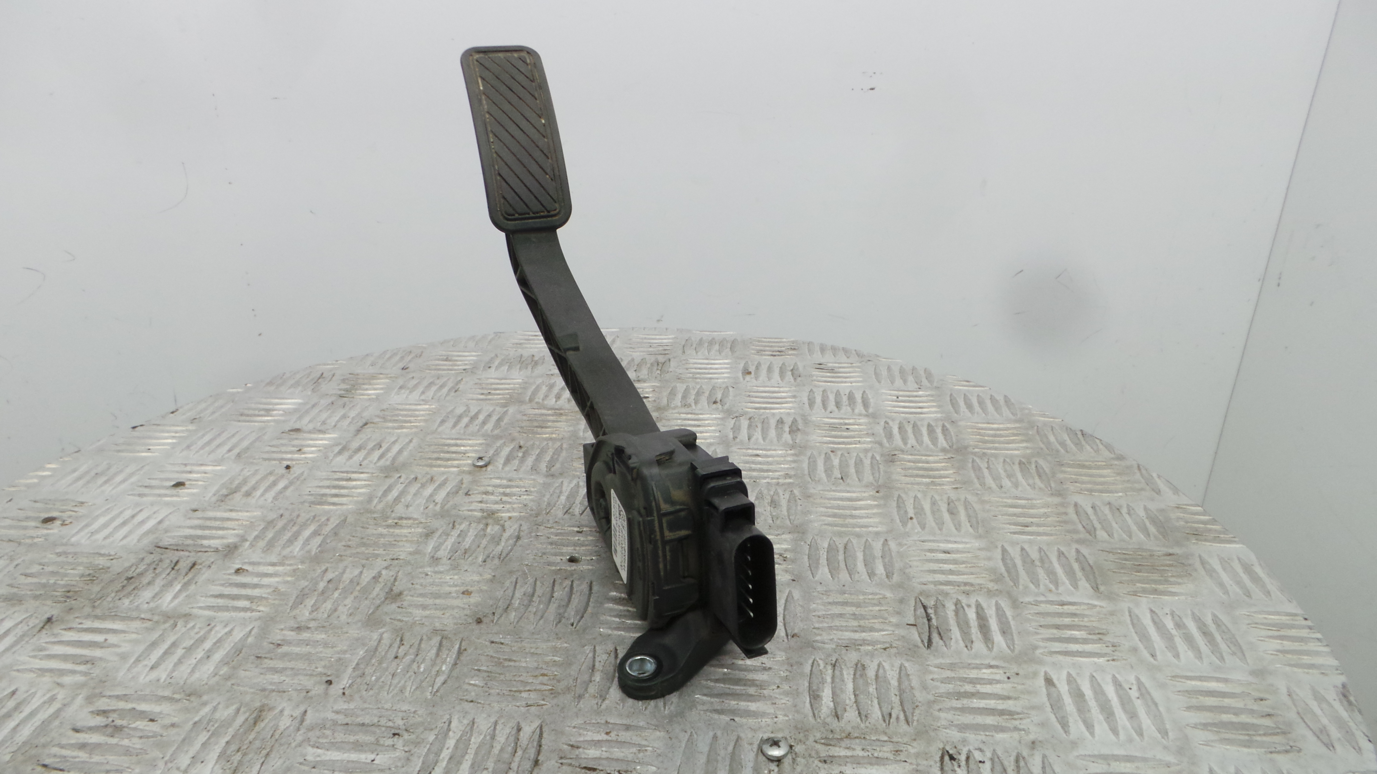 Pedal do Acelerador 8V21-9F836-AA - FORD FIESTA VI (CB1, CCN)-36676586