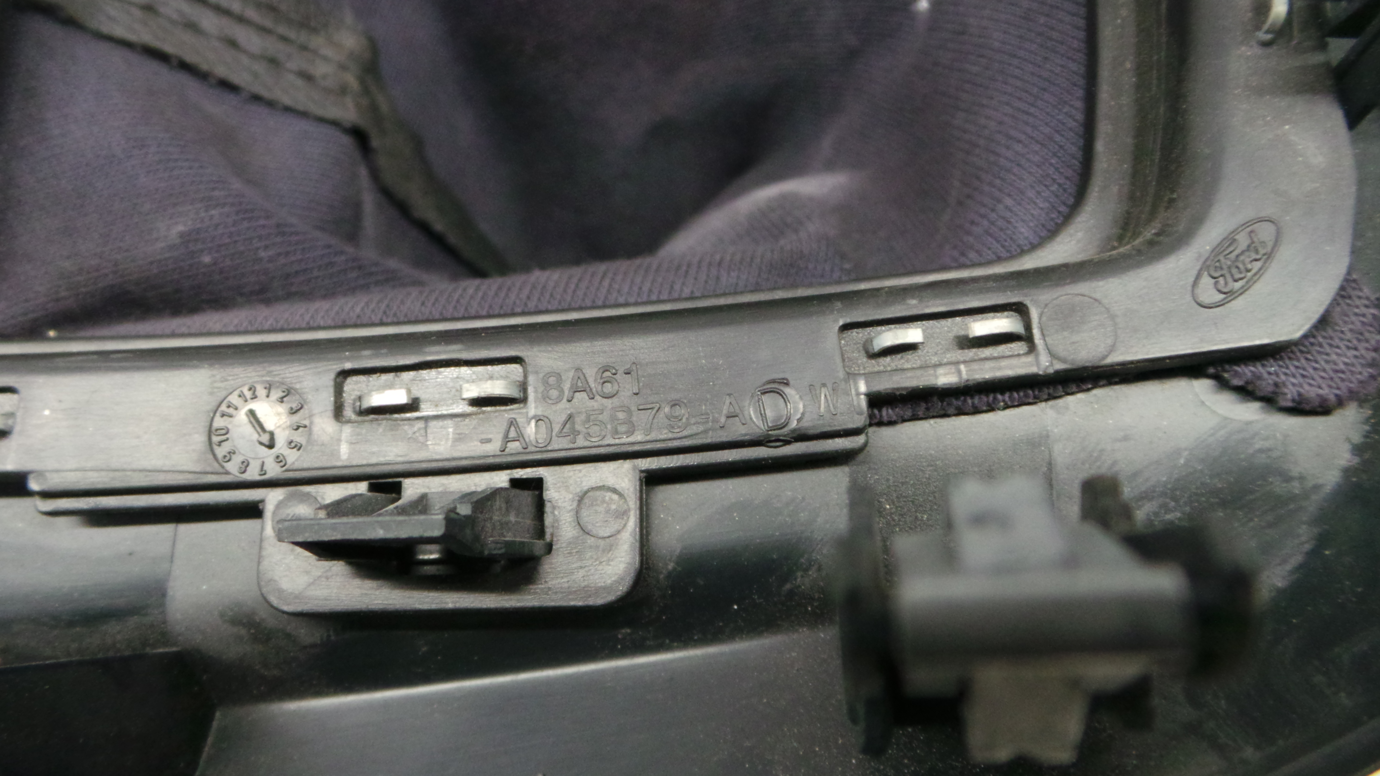 Moca / Fole de Velocidades 8A61-A044H83-AFW - FORD FIESTA VI (CB1, CCN)-36676598