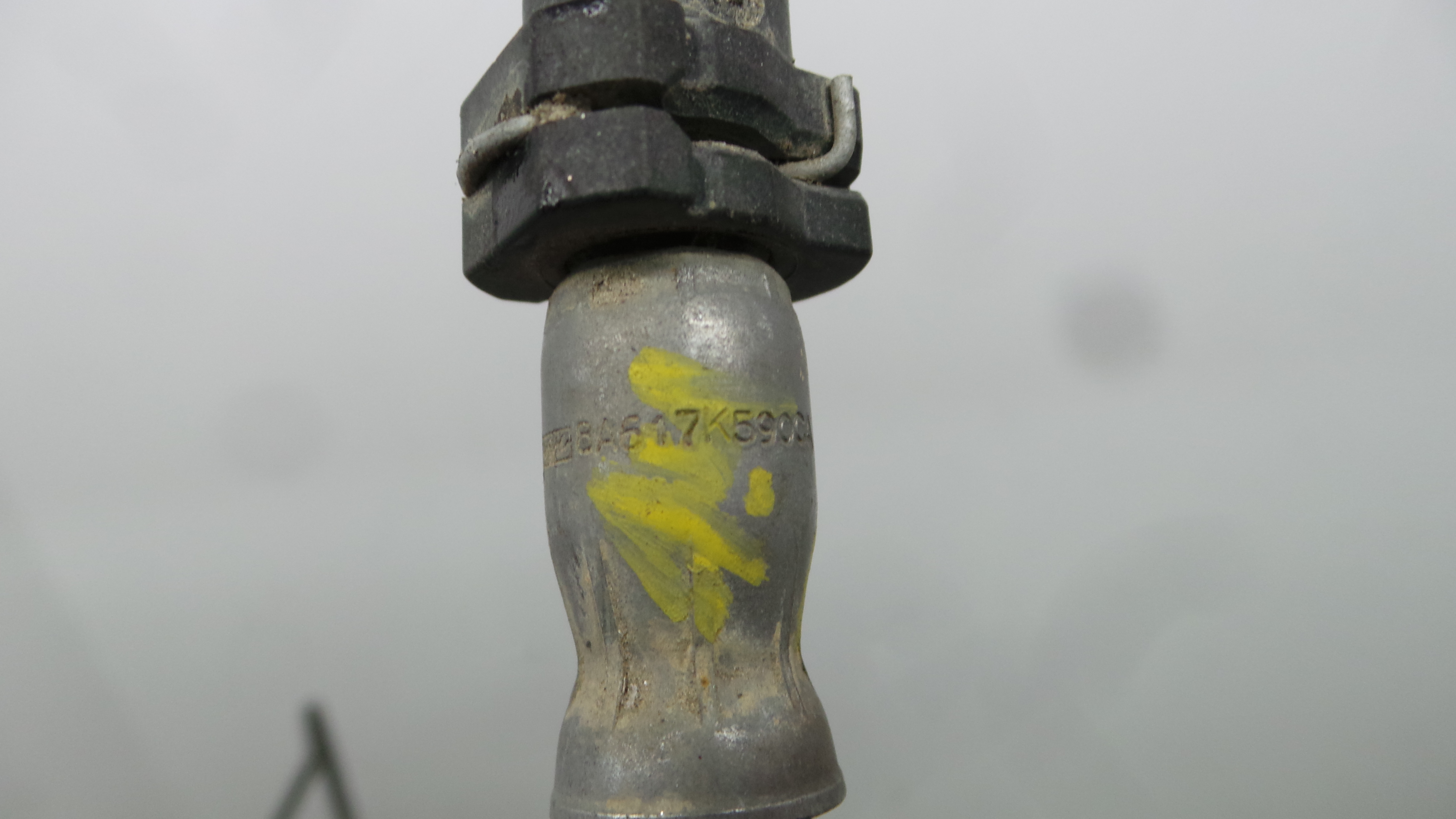 Tubo Embraiagem 8A617K590CA - FORD FIESTA VI (CB1, CCN)-36676642