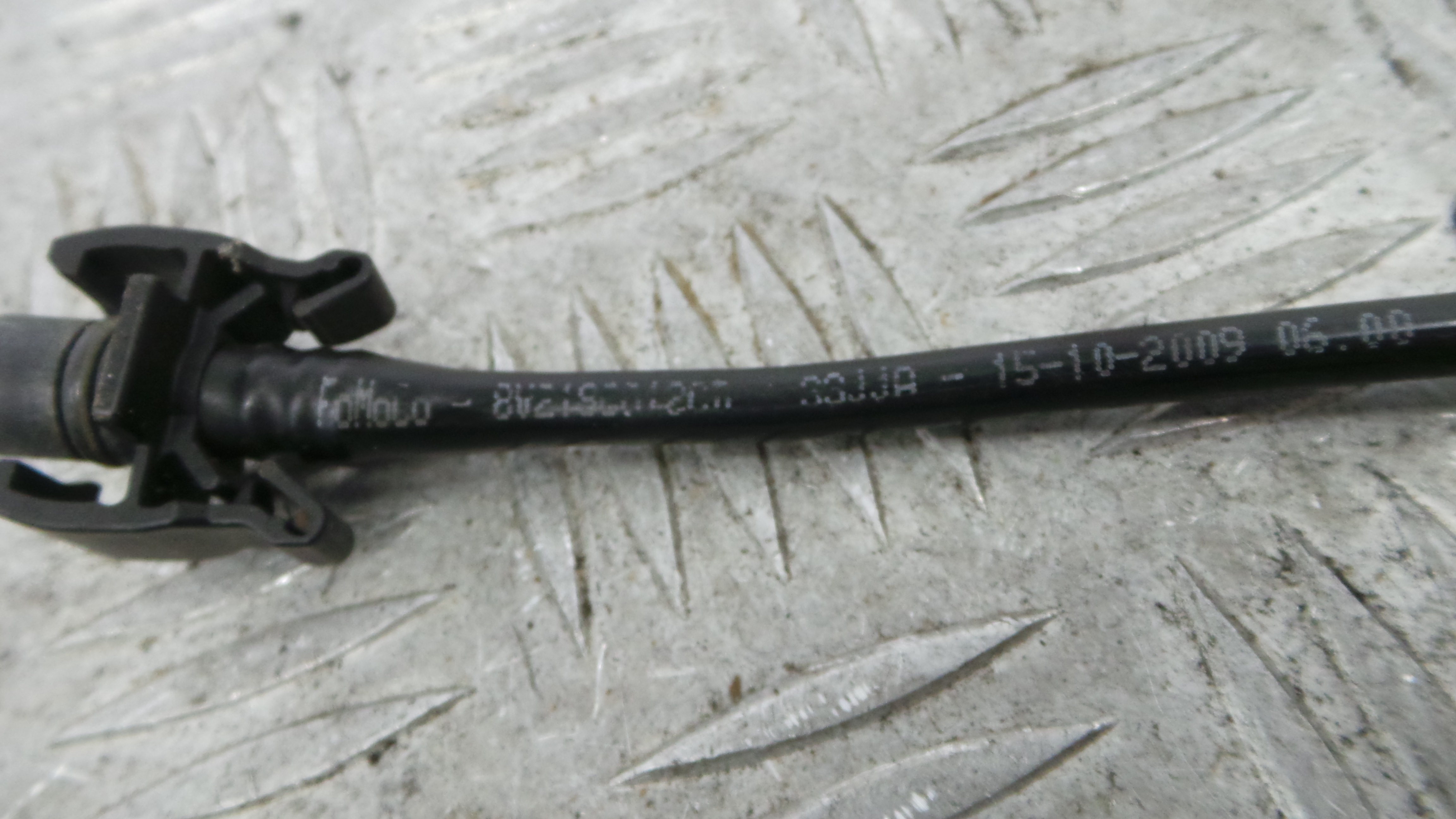 Tubo da Água 8V21-8C012-CA - FORD FIESTA VI (CB1, CCN)-36676646