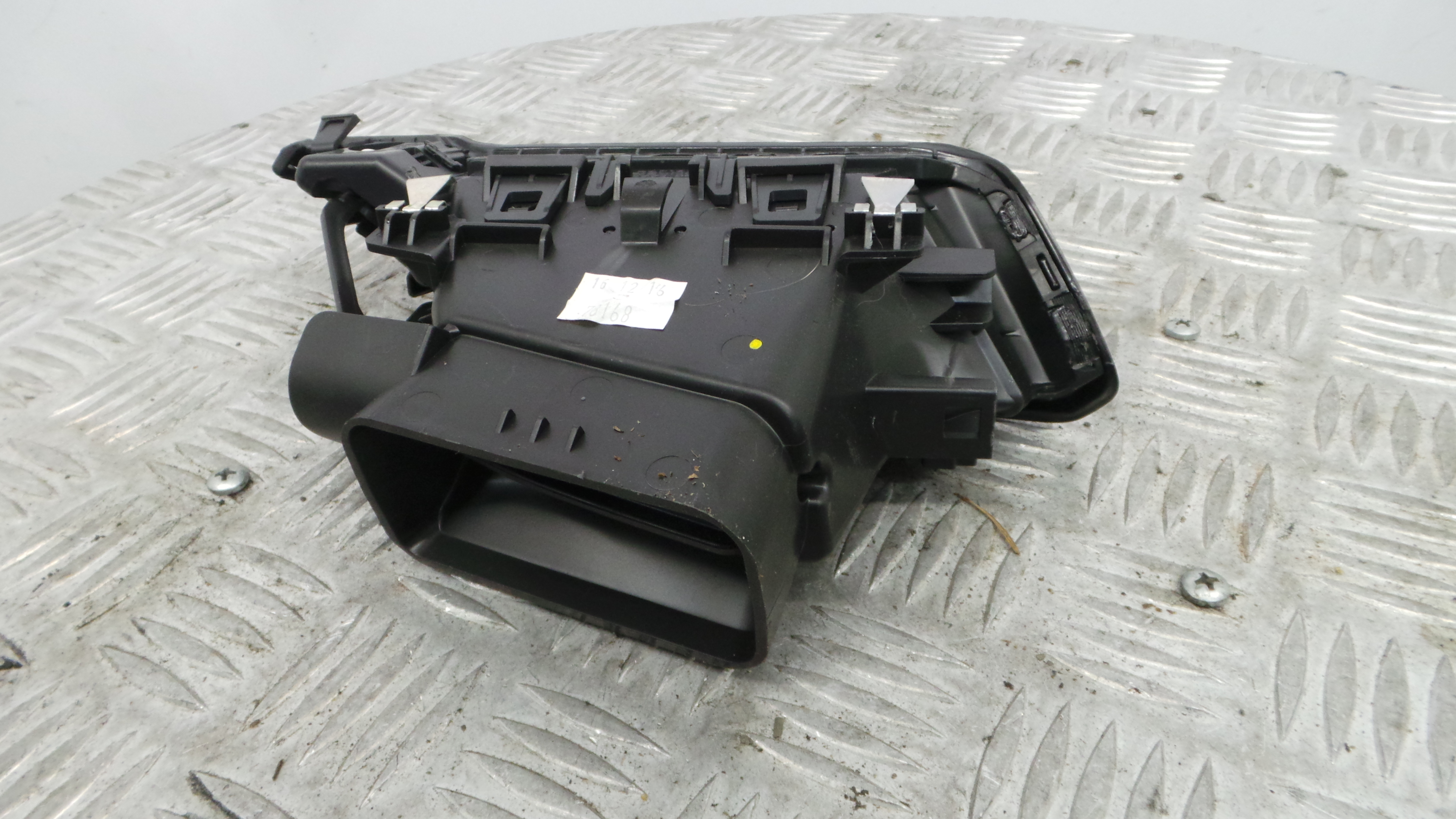 Grelha da Sofagem 9673131677 - PEUGEOT 208 I (CA_, CC_)-36681122