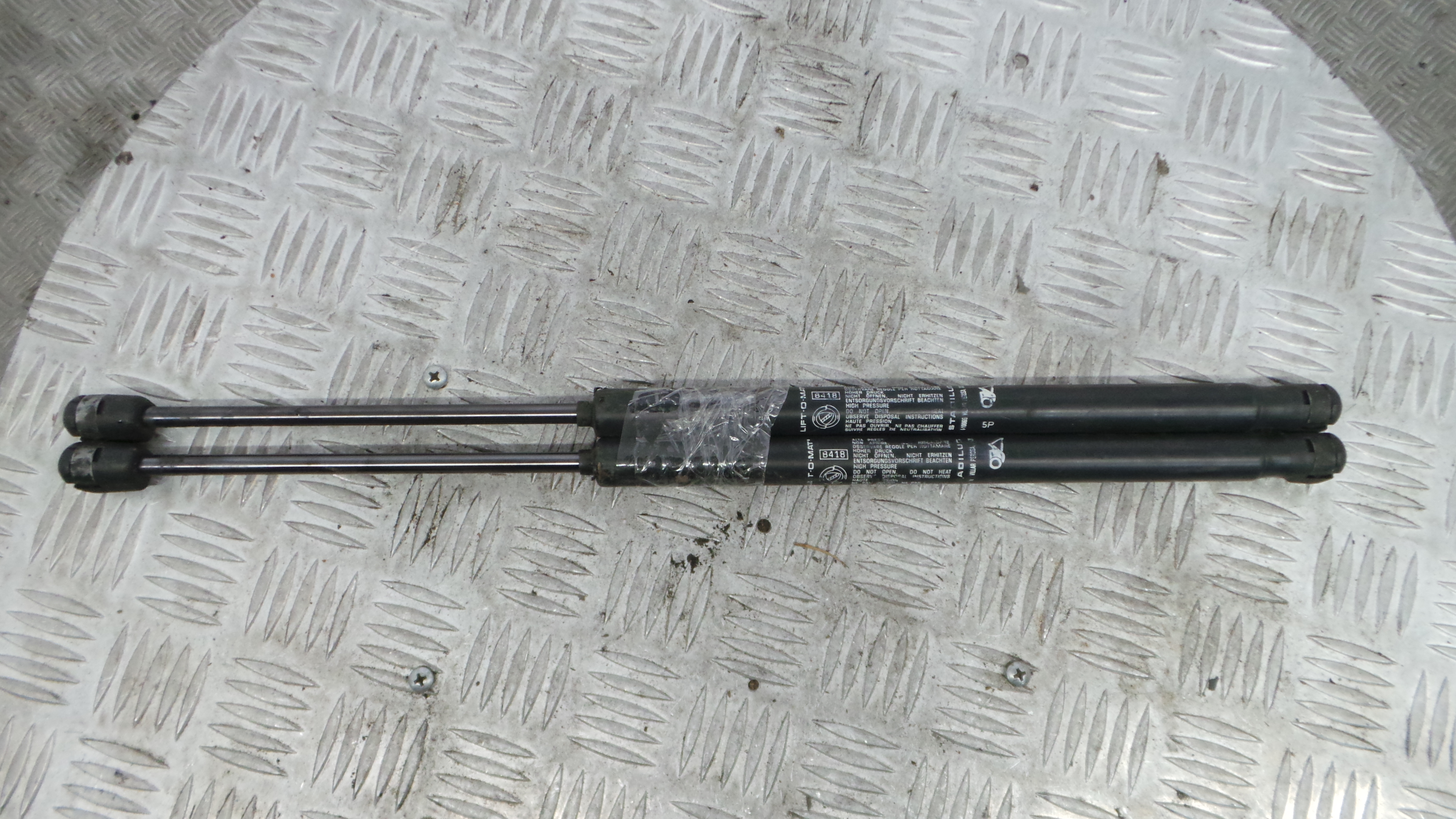 Amortecedor da Mala 46524678 - FIAT PUNTO (188_)-36681195