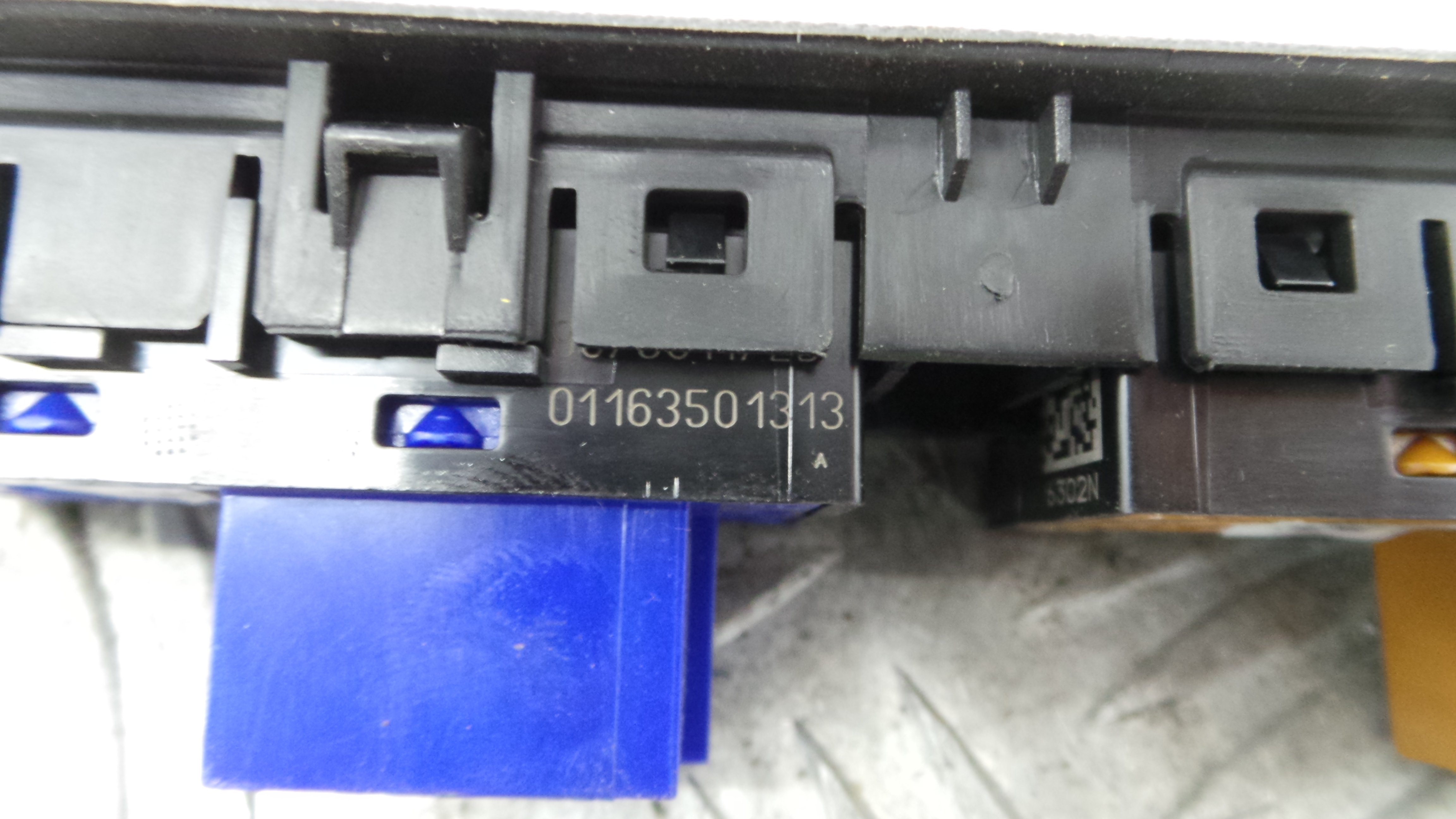 Comando Multifunções 9675011720 - PEUGEOT 208 I (CA_, CC_)-36681256