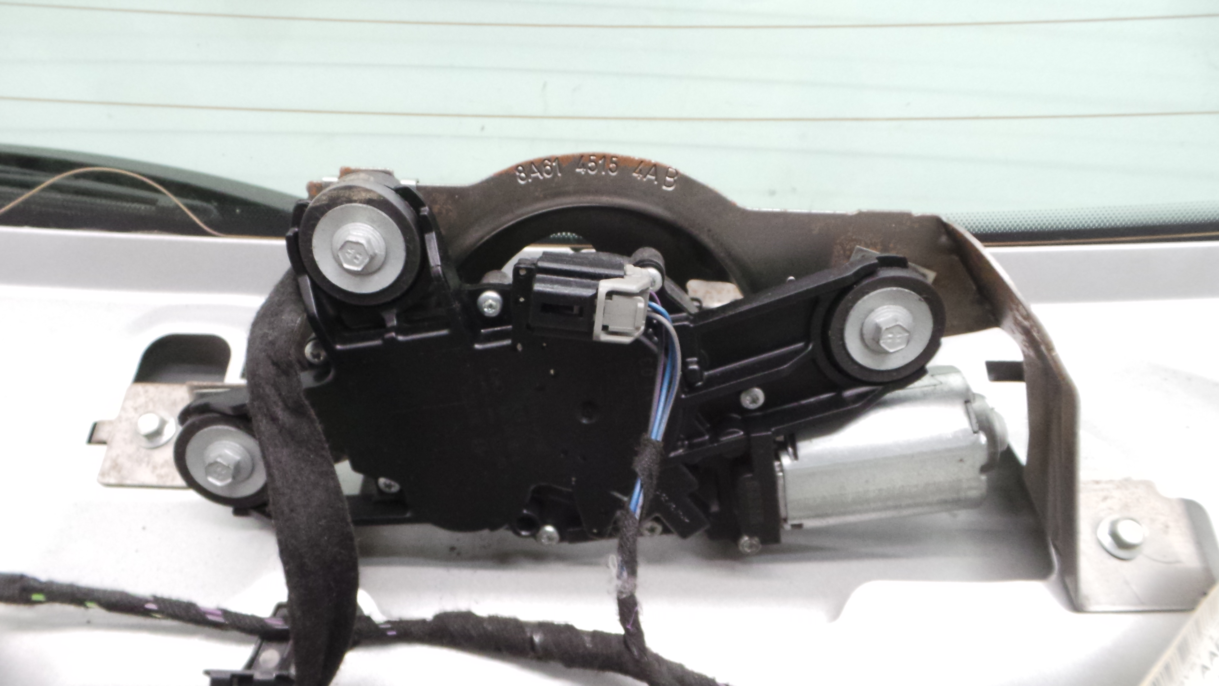 Motor Limpa Vidros Trás 8A61-454154-AB - FORD FIESTA VI (CB1, CCN)-36683215 Motor Limpa Vidros Trás 8A61-454154-AB - FORD FIESTA VI (CB1, CCN)-36683215