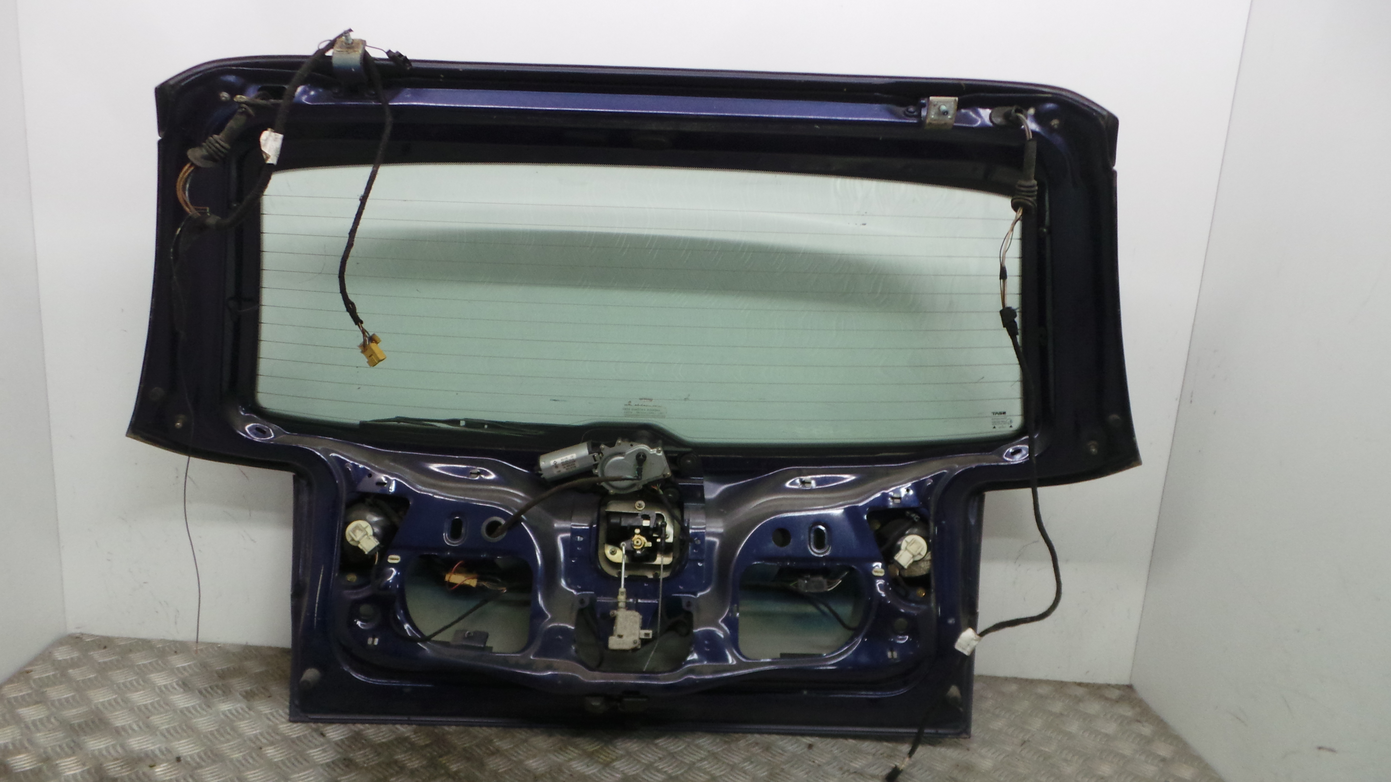 Tampa da Mala 6K6827025D - SEAT IBIZA II (6K1), IBIZA Mk II (6K1)-36685120