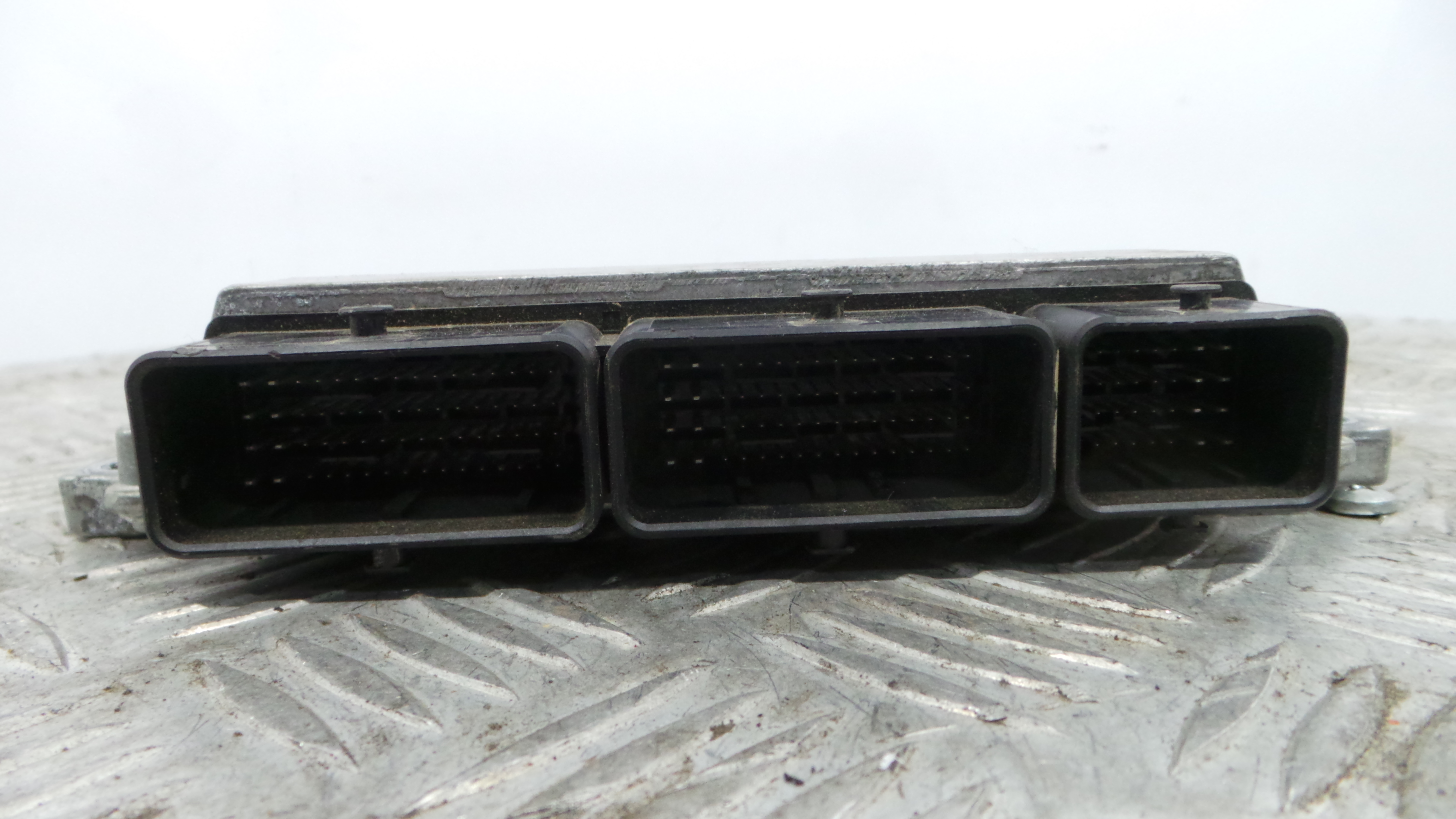 Centralina do Motor 237105499R - RENAULT CLIO IV (BH_)-36750982