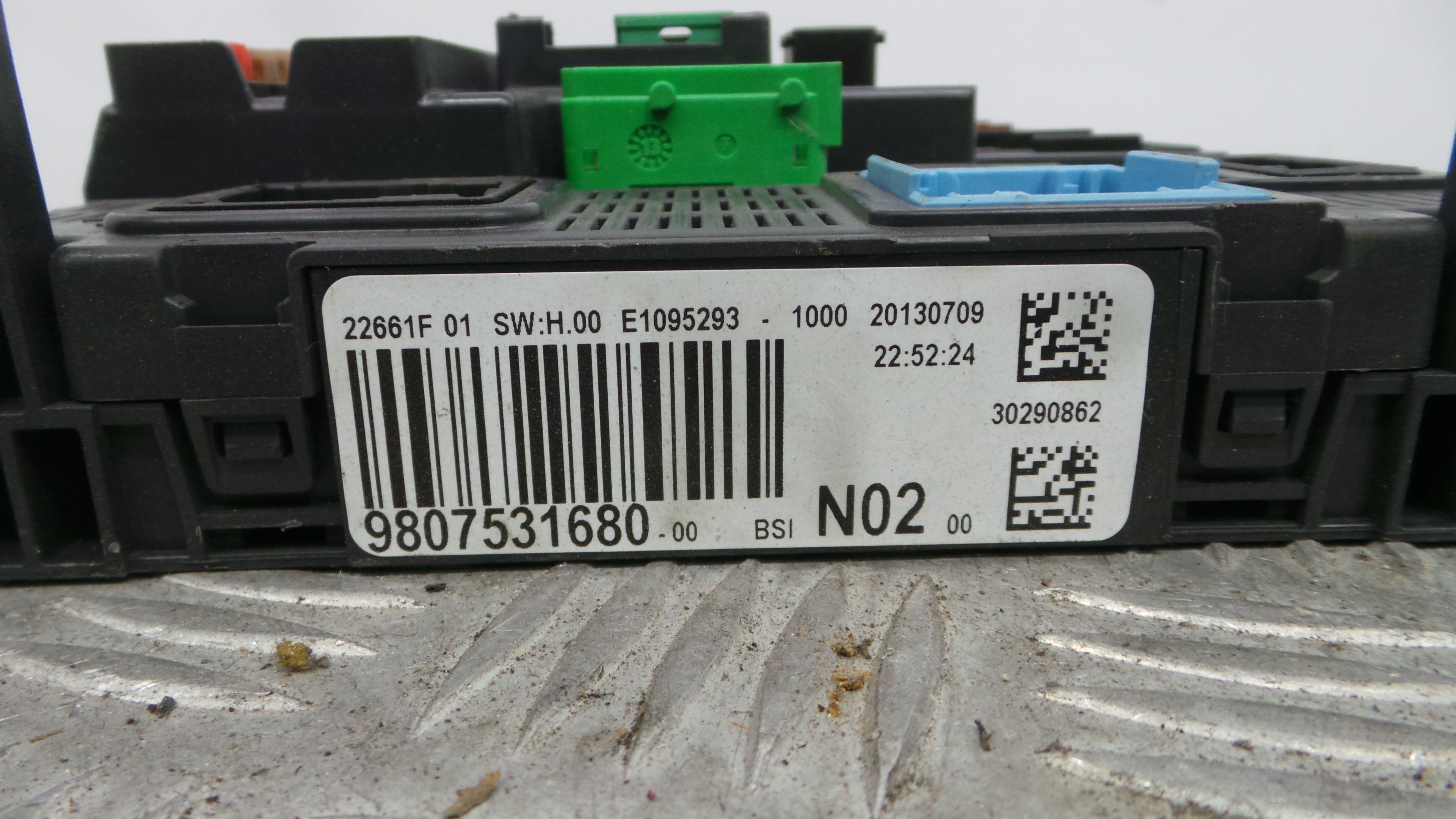 Caixa dos Fusíveis / BSI / UCH / SAM 9807531680 - PEUGEOT 208 I (CA_, CC_)-36686449