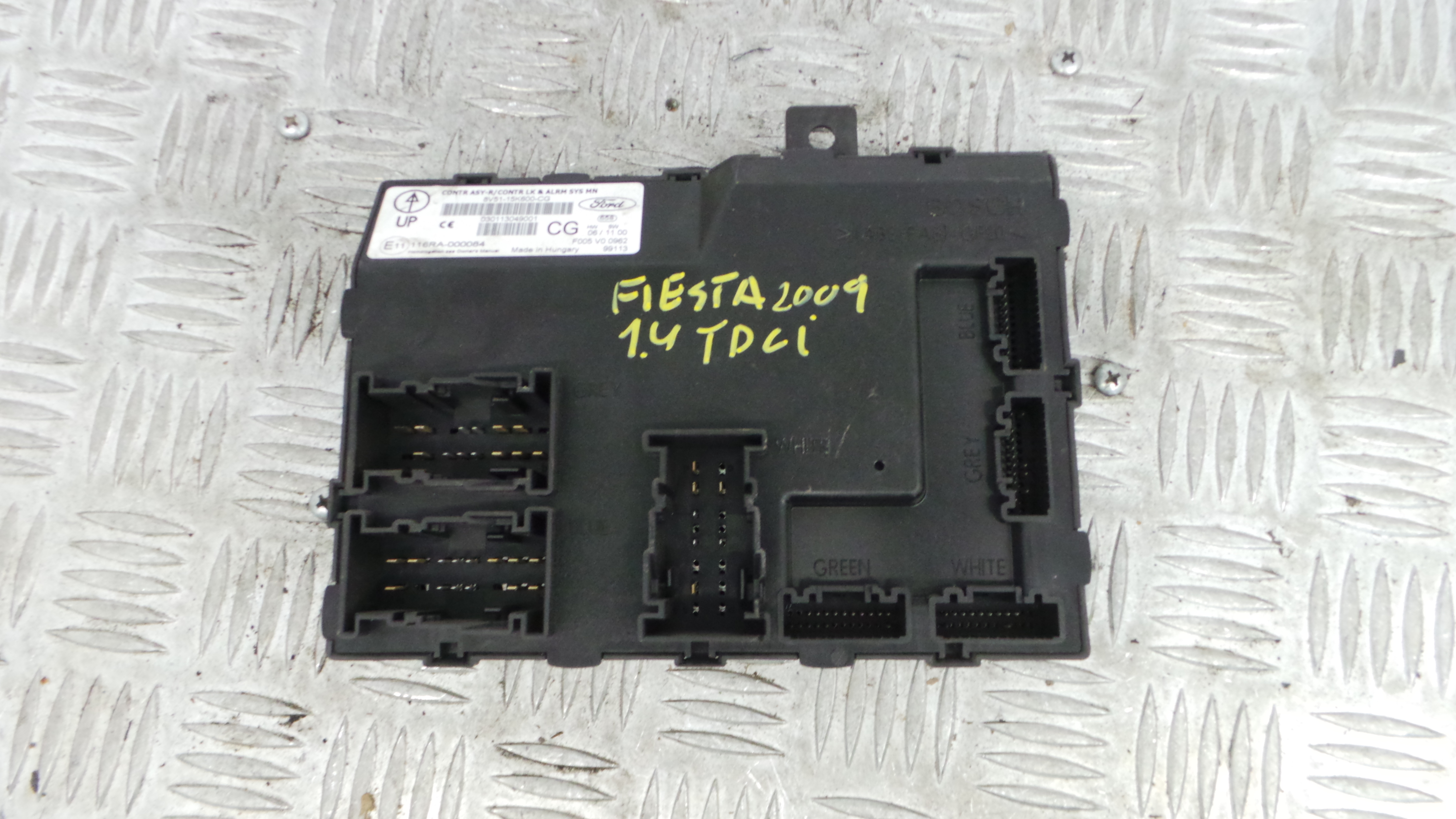 Centralina do Fecho Central 8V51-15K600-CG - FORD FIESTA VI (CB1, CCN)-36686476 Centralina do Fecho Central 8V51-15K600-CG - FORD FIESTA VI (CB1, CCN)-36686476