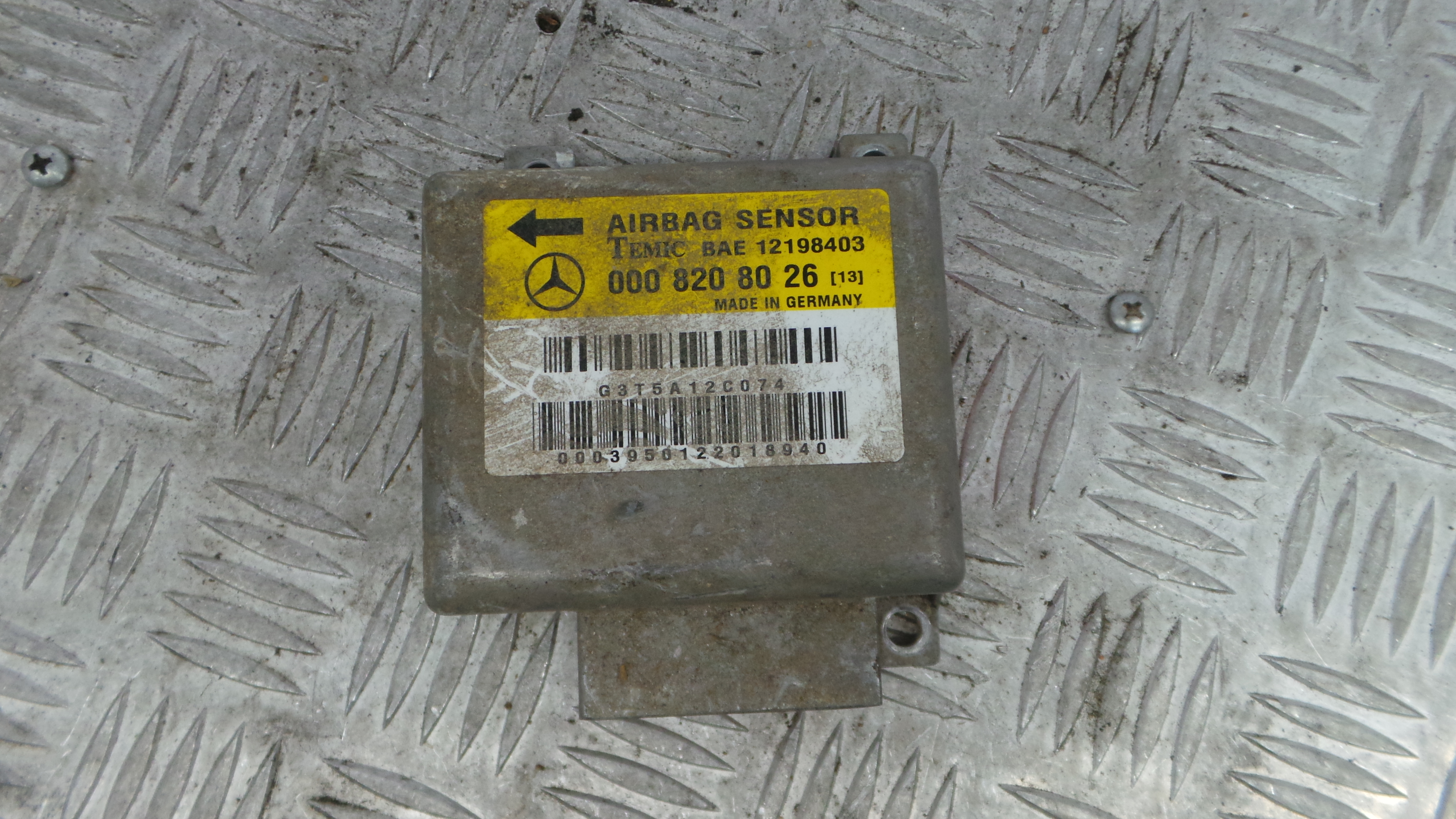 Centralina de Airbags 0008208026 - MERCEDES-BENZ C-CLASS (W202)-36691360 Centralina de Airbags 0008208026 - MERCEDES-BENZ C-CLASS (W202)-36691360