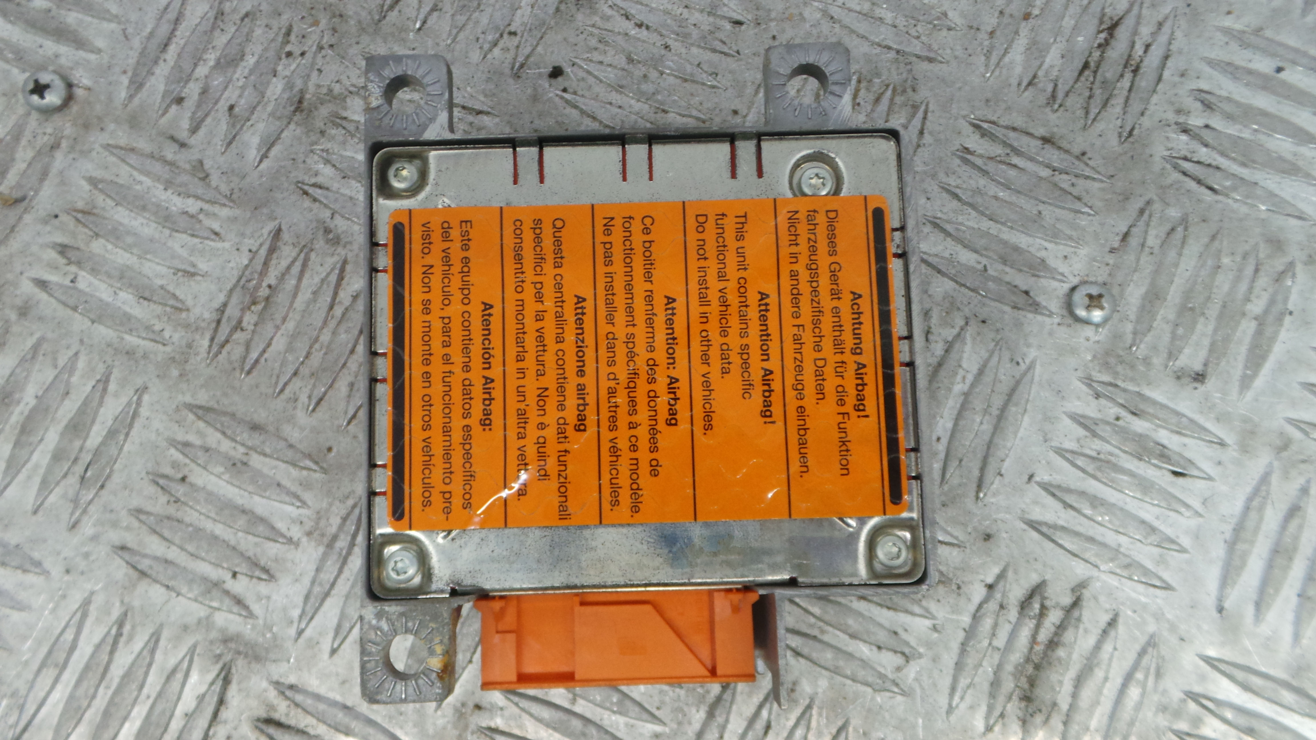 Centralina de Airbags 0008208026 - MERCEDES-BENZ C-CLASS (W202)-36691360