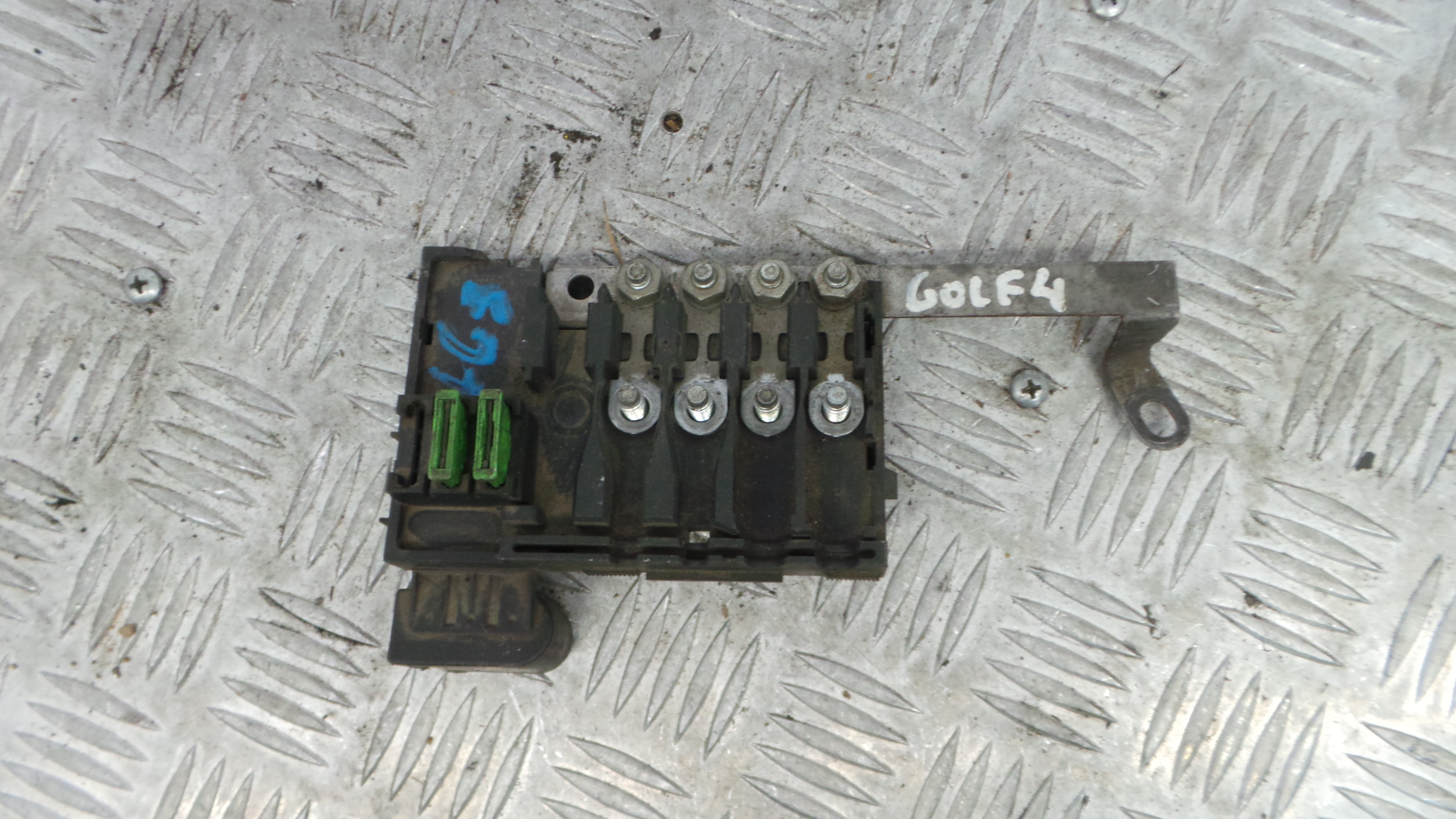 Caixa dos Fusíveis / BSI / UCH / SAM  - VW GOLF IV (1J1), GOLF Mk IV (1J1)-36691723