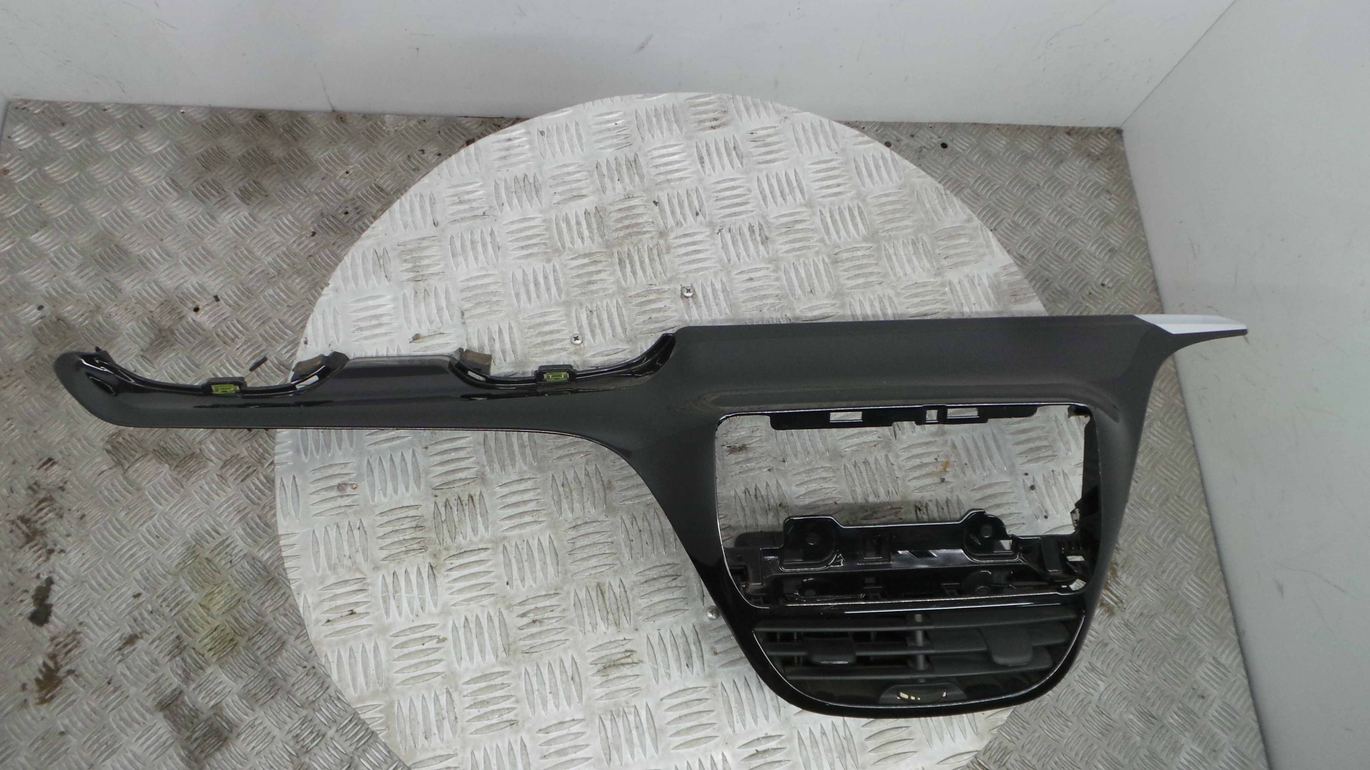 Friso Tablier 9673830077 - PEUGEOT 208 I (CA_, CC_)-36691978