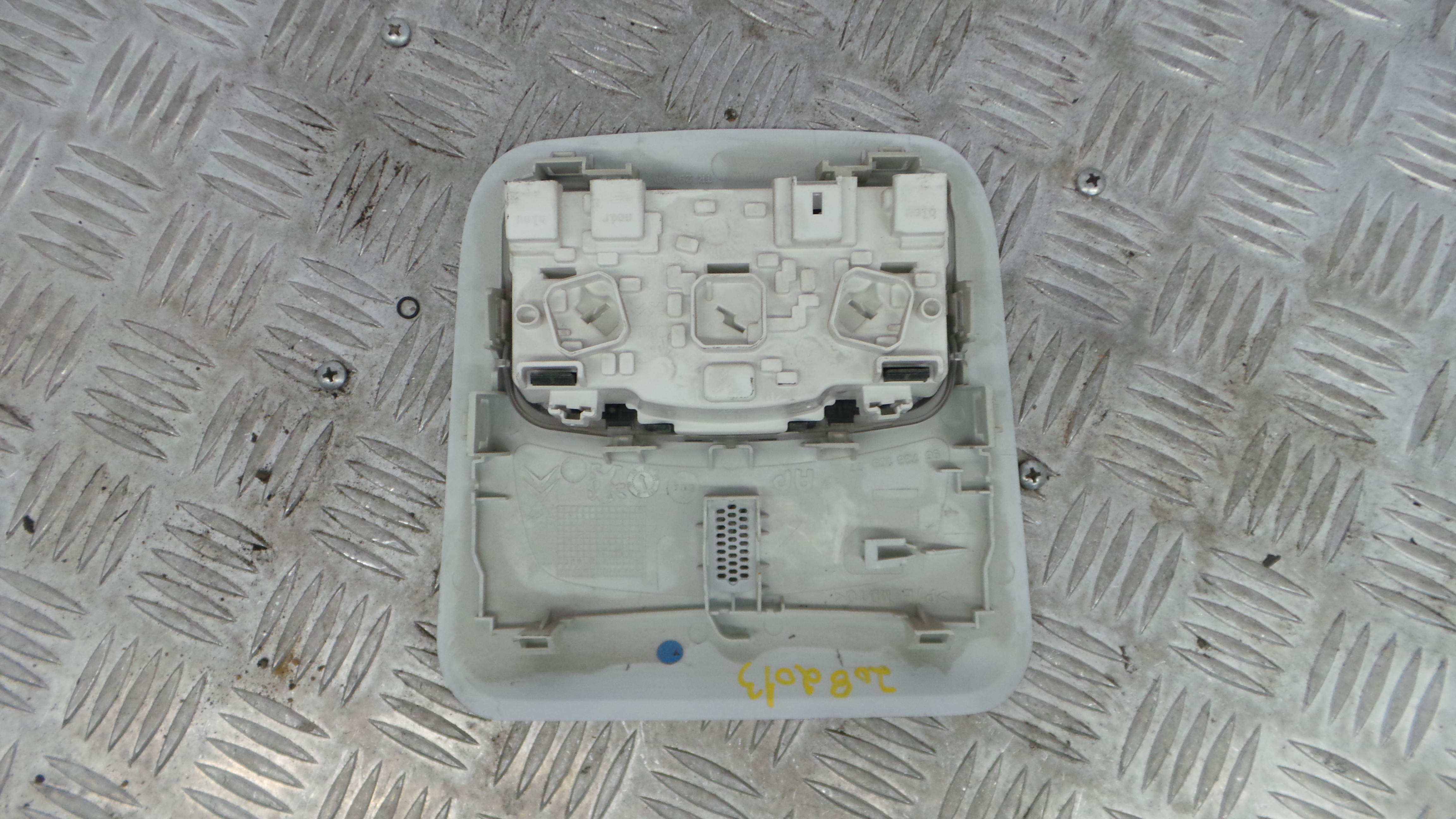 Plafonier Teto 9673810977 - PEUGEOT 208 I (CA_, CC_)-36692305