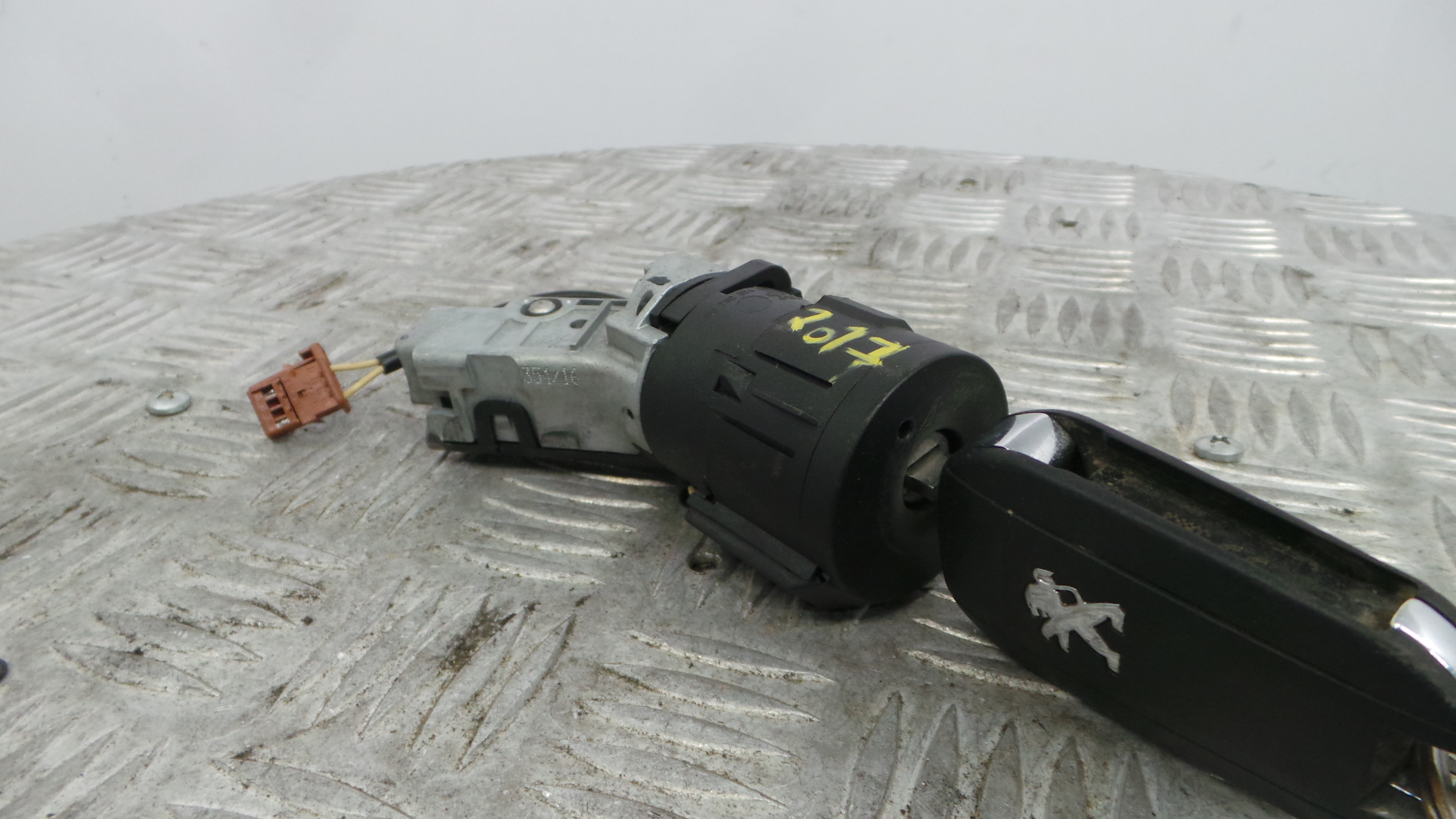 Canhão de ignição 9673257480 - PEUGEOT 208 I (CA_, CC_)-36692311