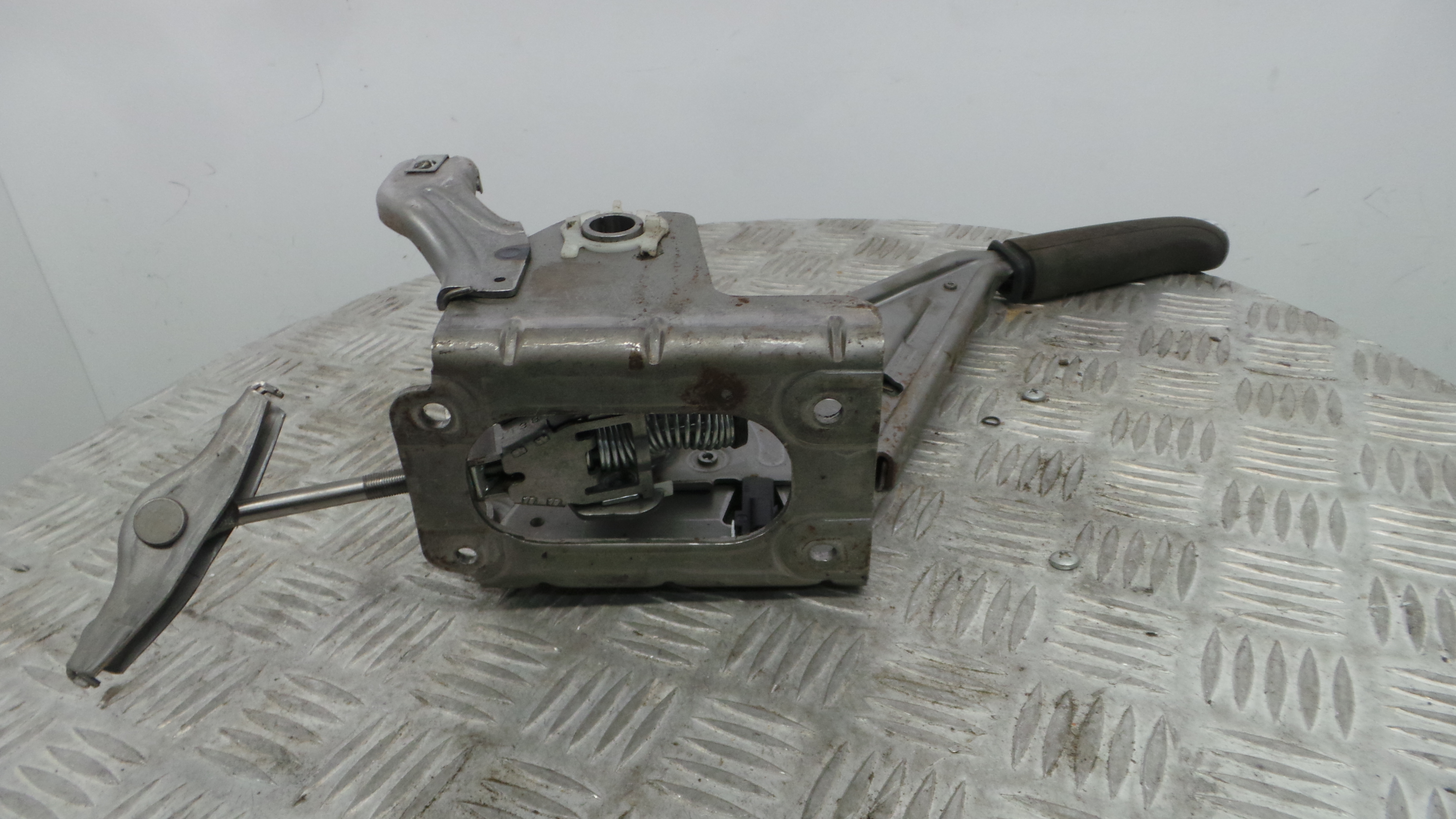 Travão de Mão 11328386 - OPEL ASTRA J (P10)-36692319