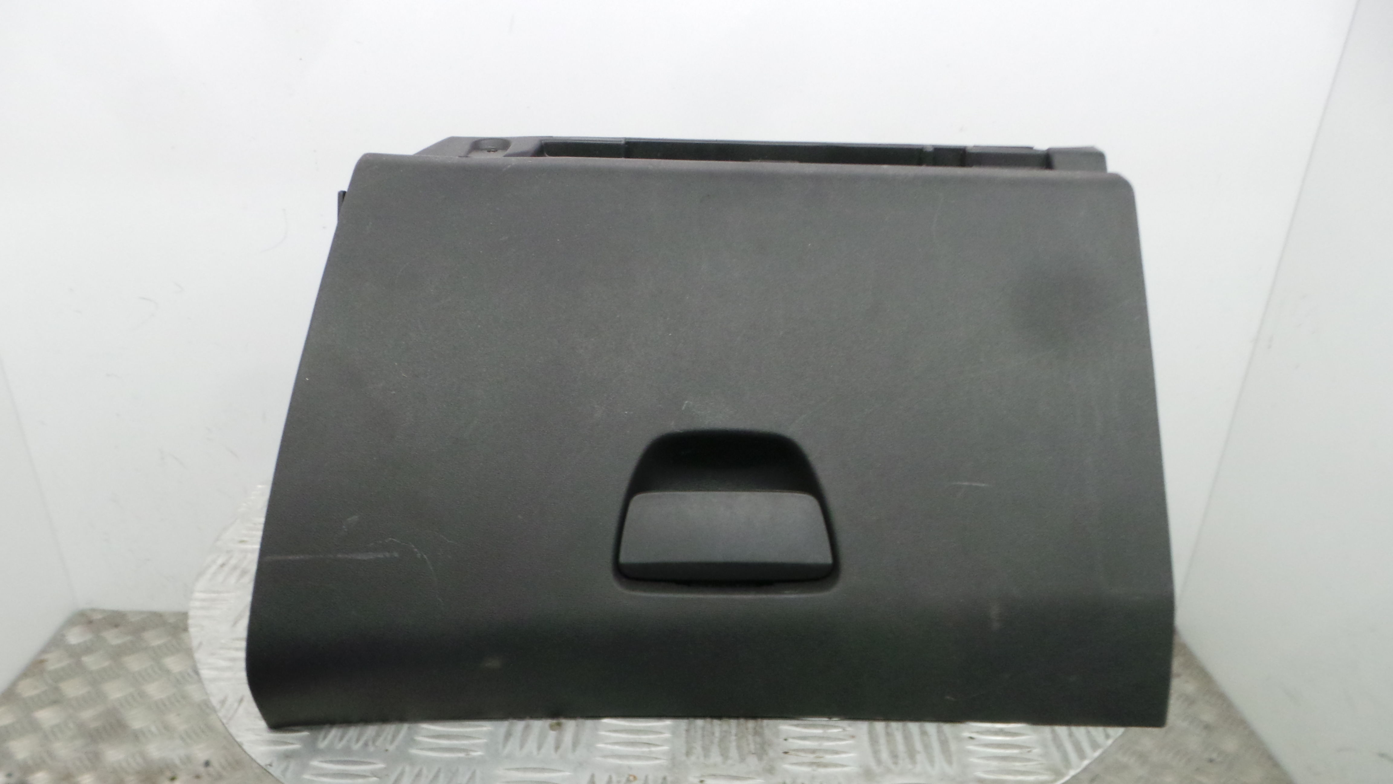 Porta Luvas  9673811277 - PEUGEOT 208 I (CA_, CC_)-36692338