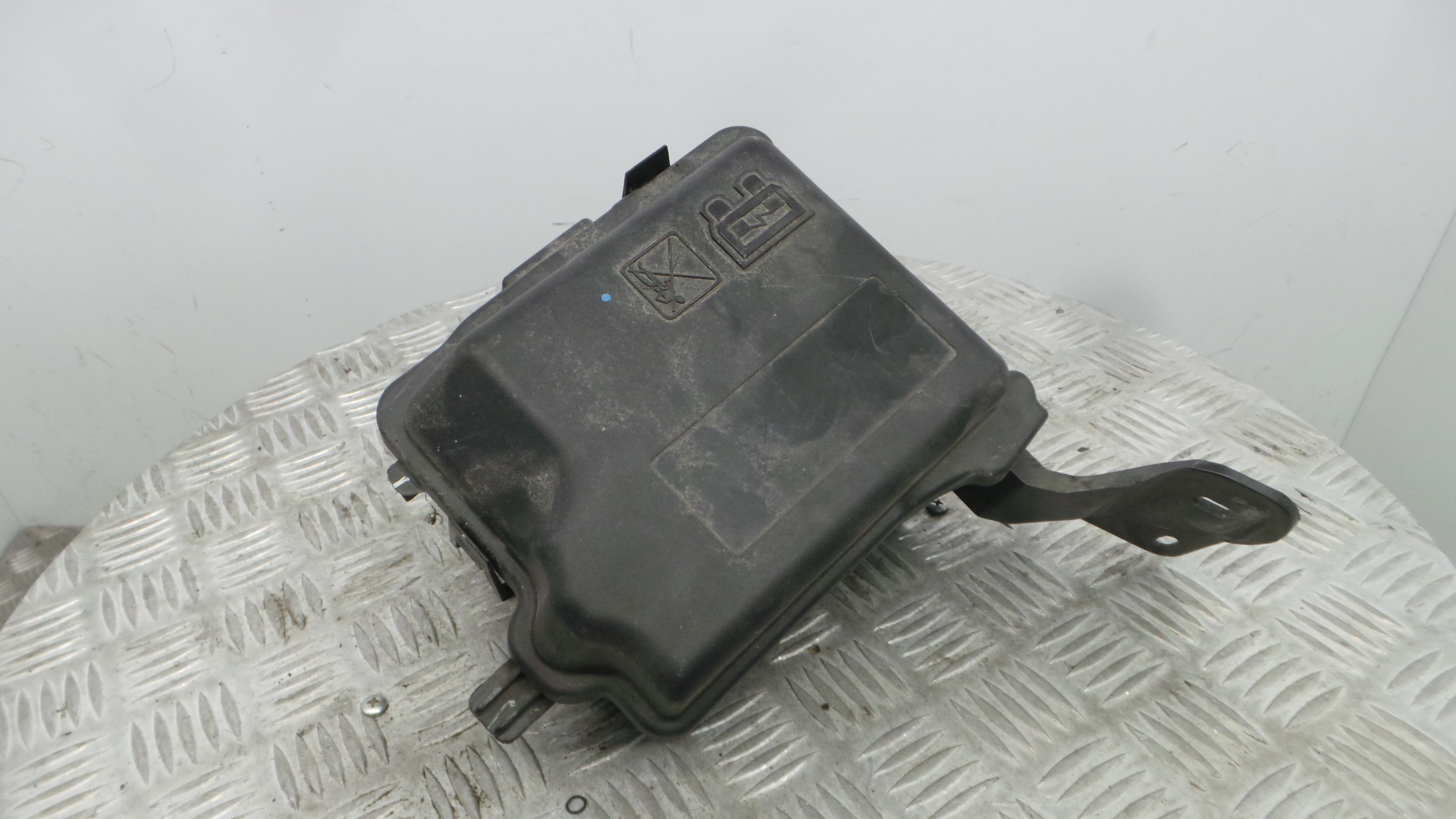 Caixa de Fusiveis 9671941780 - PEUGEOT 208 I (CA_, CC_)-36692344 Caixa de Fusiveis 9671941780 - PEUGEOT 208 I (CA_, CC_)-36692344