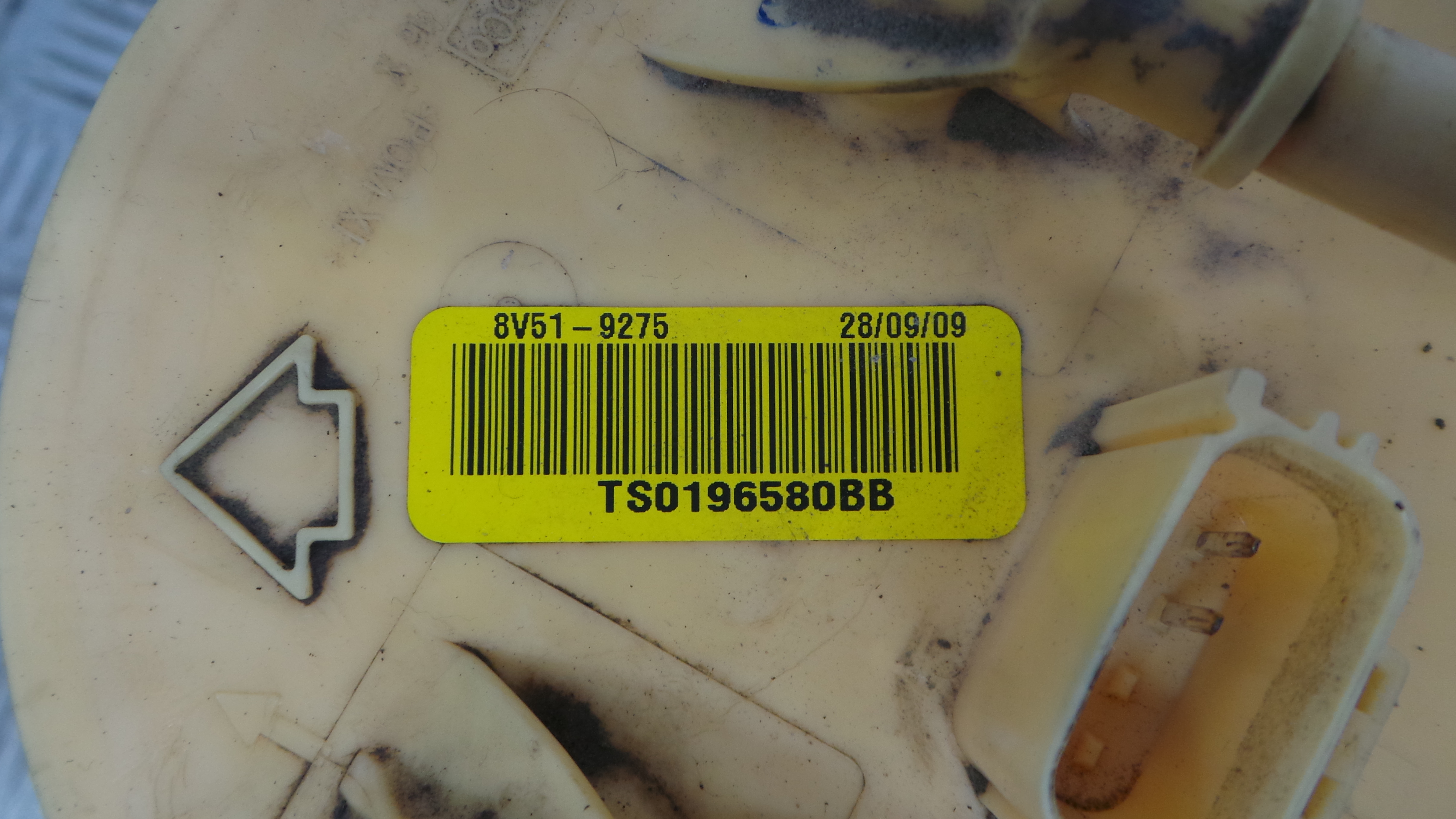 Boia do Combustível 8V51-9275 - FORD FIESTA VI (CB1, CCN)-36692369