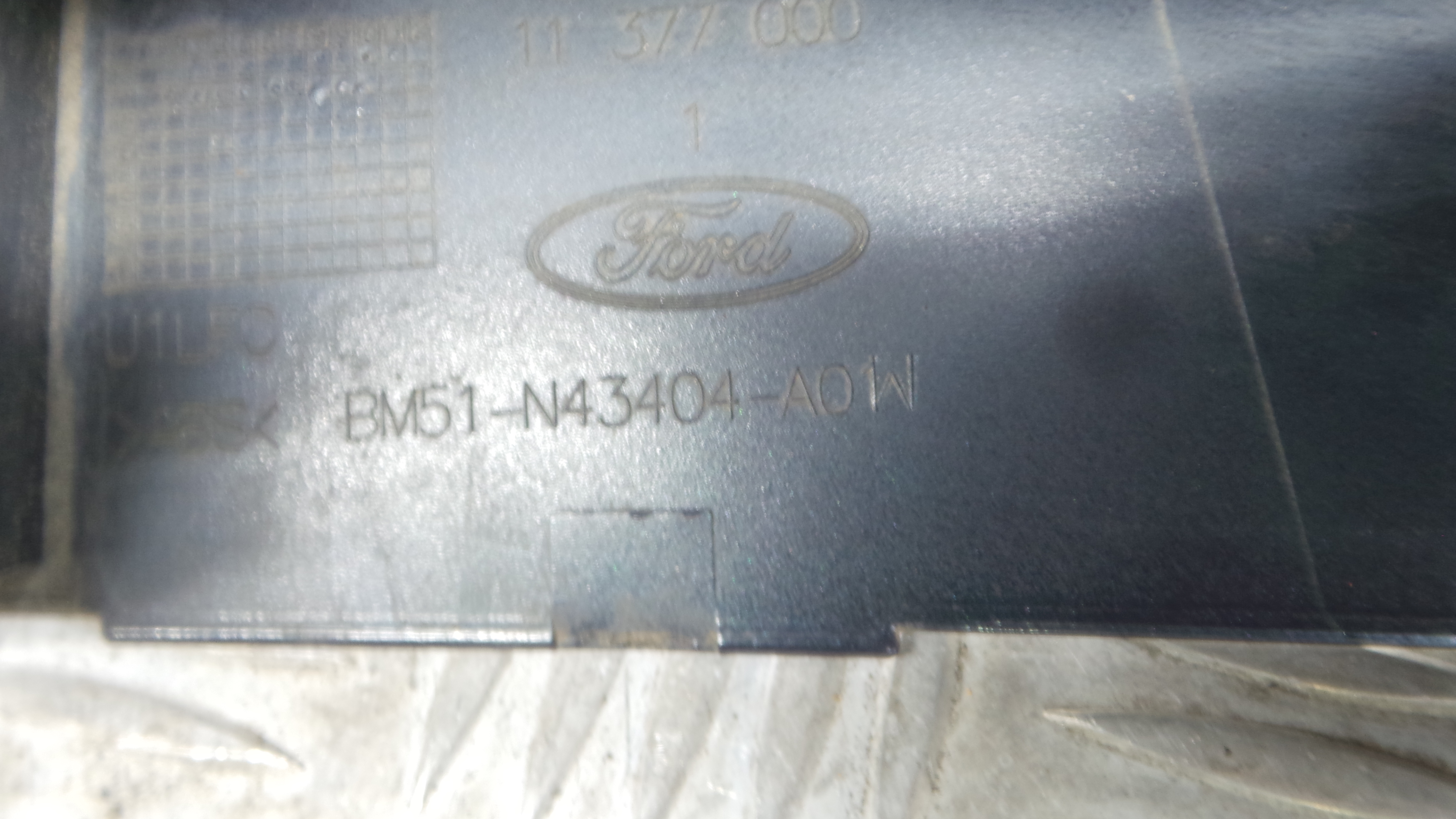 Puxador Exterior da Tampa da Mala BM51-N43404-AOW - FORD FOCUS III Turnier-36692405