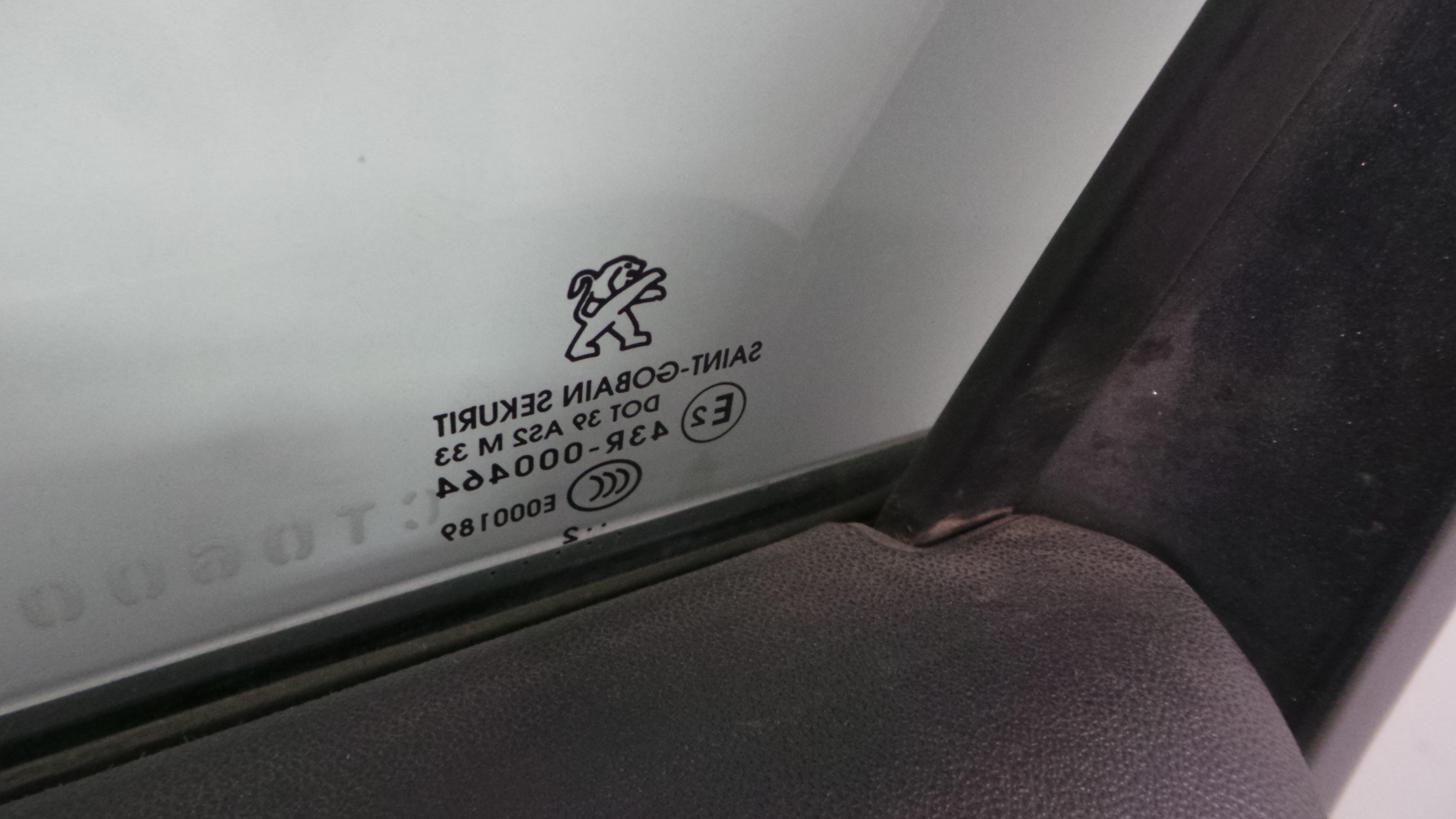 Elevador Frente Dto 9673154380 - PEUGEOT 208 I (CA_, CC_)-36710951 Elevador Frente Dto 9673154380 - PEUGEOT 208 I (CA_, CC_)-36710951