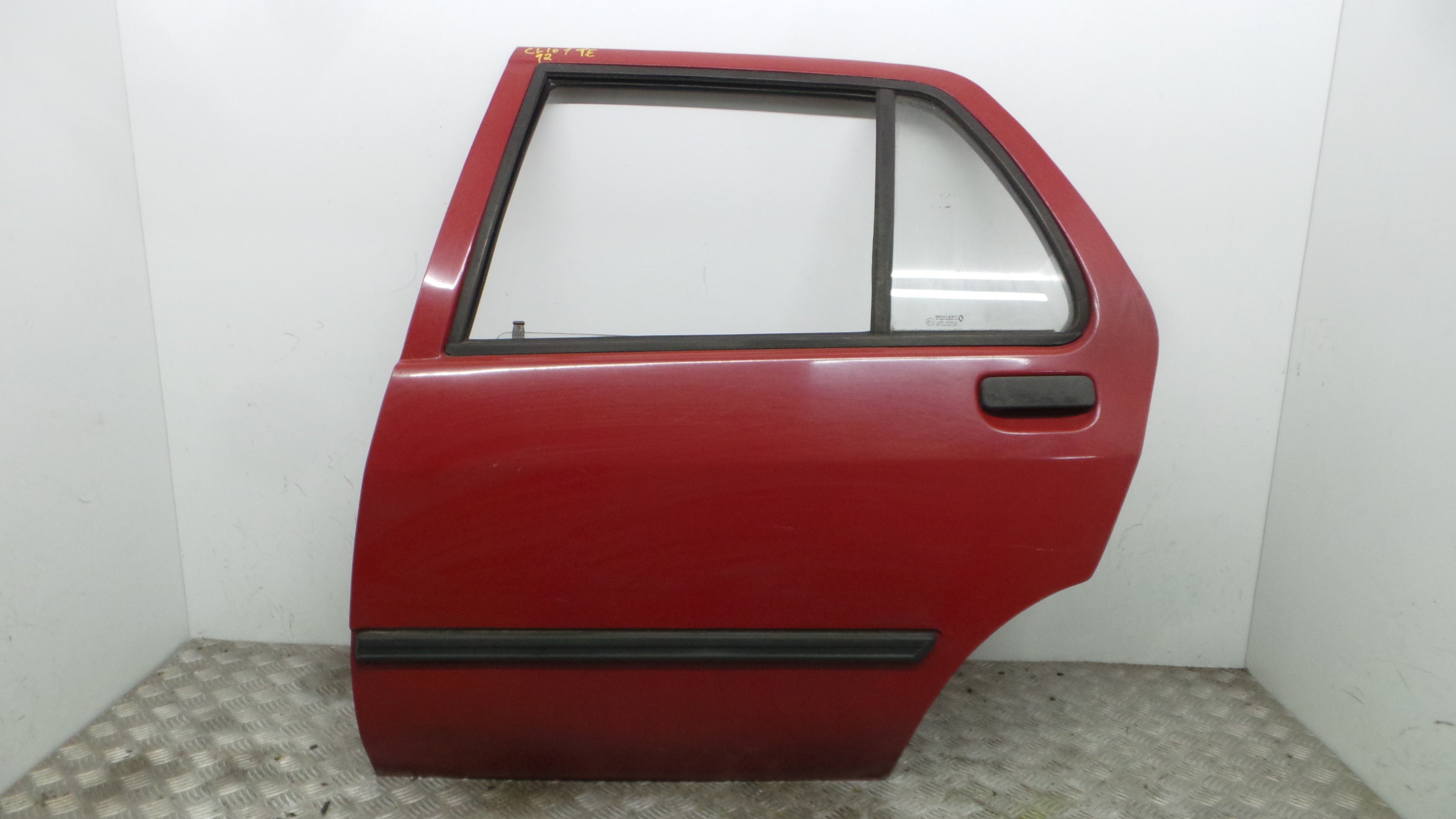 Porta Trás Esq 7751470528 - RENAULT CLIO I (B/C57_, 5/357_)-36710963 Porta Trás Esq 7751470528 - RENAULT CLIO I (B/C57_, 5/357_)-36710963