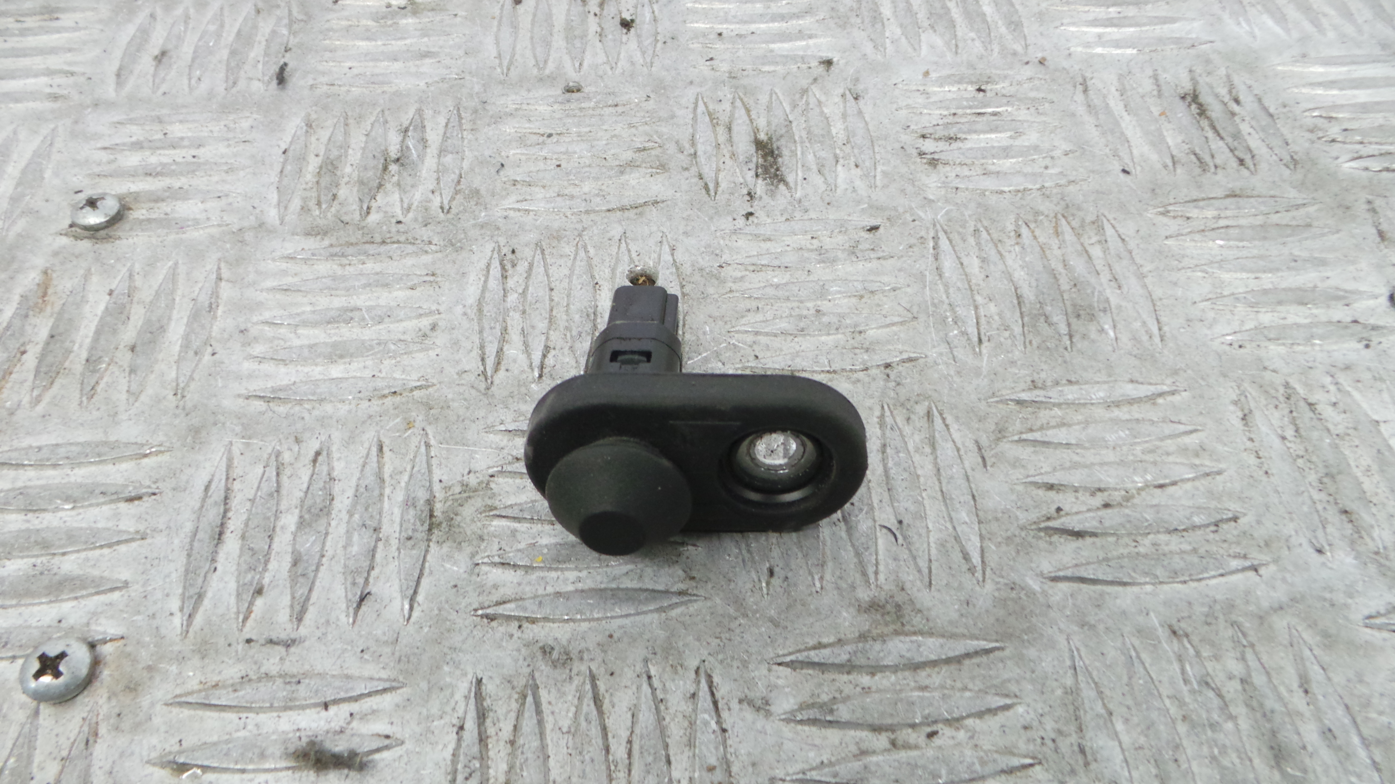 Interruptor Contacto De Porta 84231-0D030 - TOYOTA YARIS (_P15_)-36711268