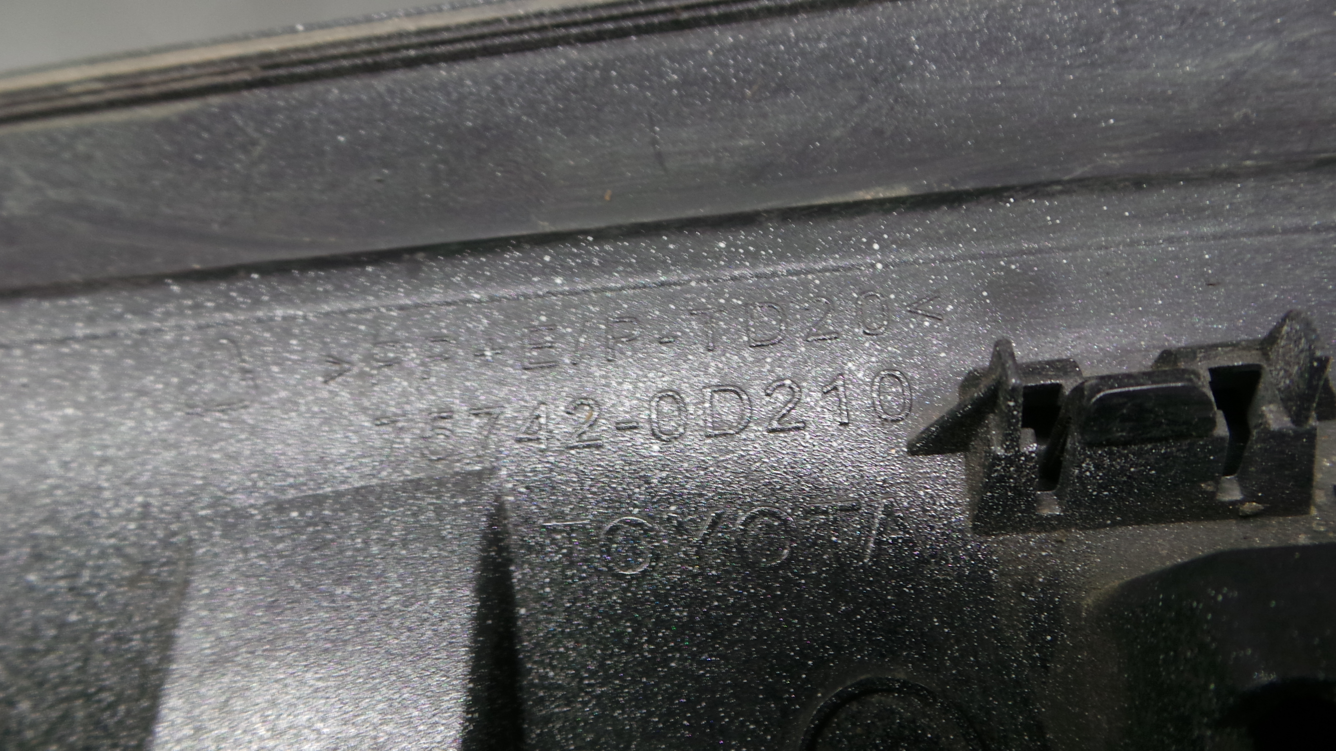 Friso Porta 75742-0D210 - TOYOTA YARIS (_P15_)-36711280