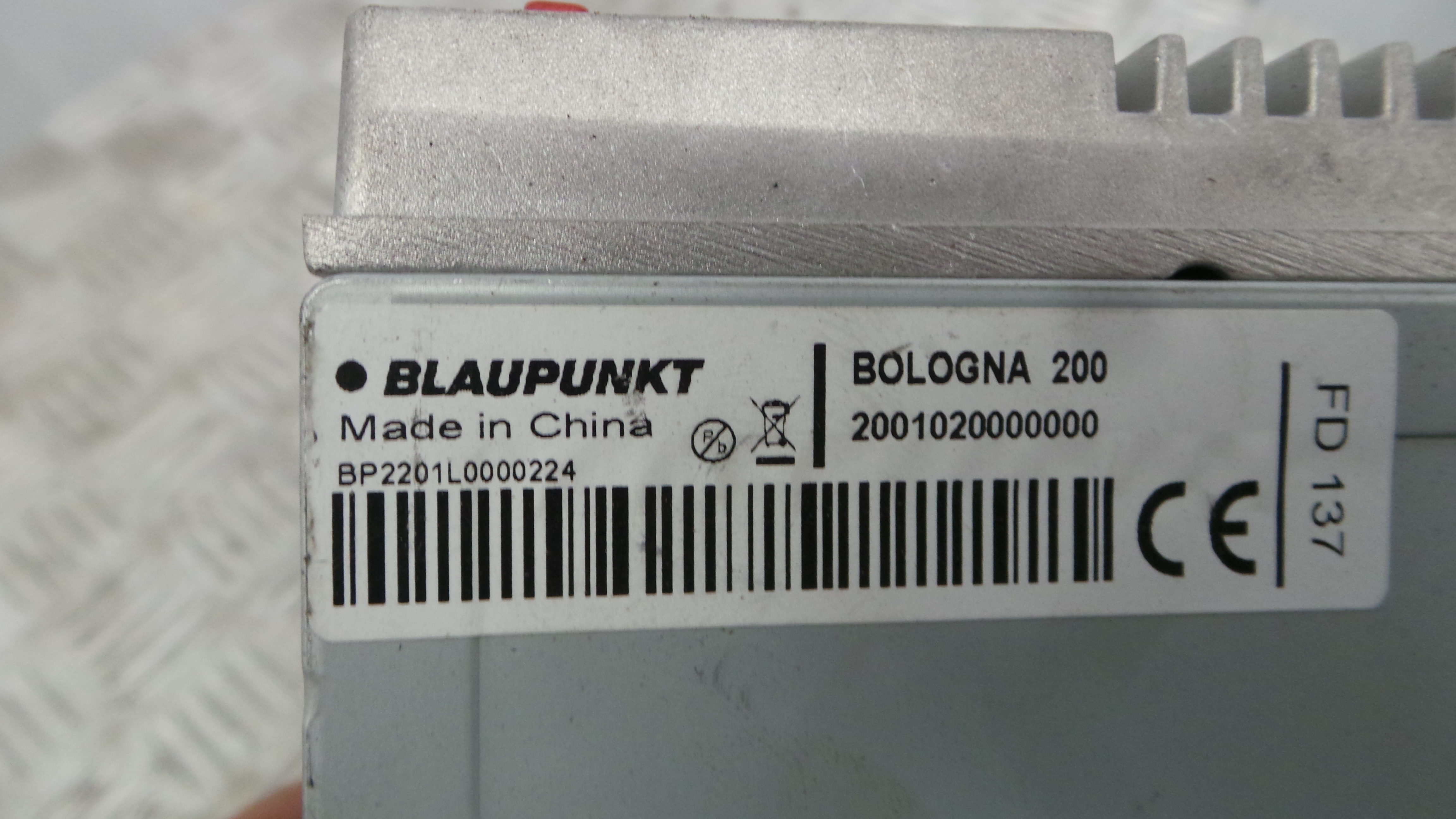 Auto-rádios BOLOGNA 200 - VW PASSAT B5.5 Estate (3B6), PASSAT B5.5 Variant (3B6)-36711396