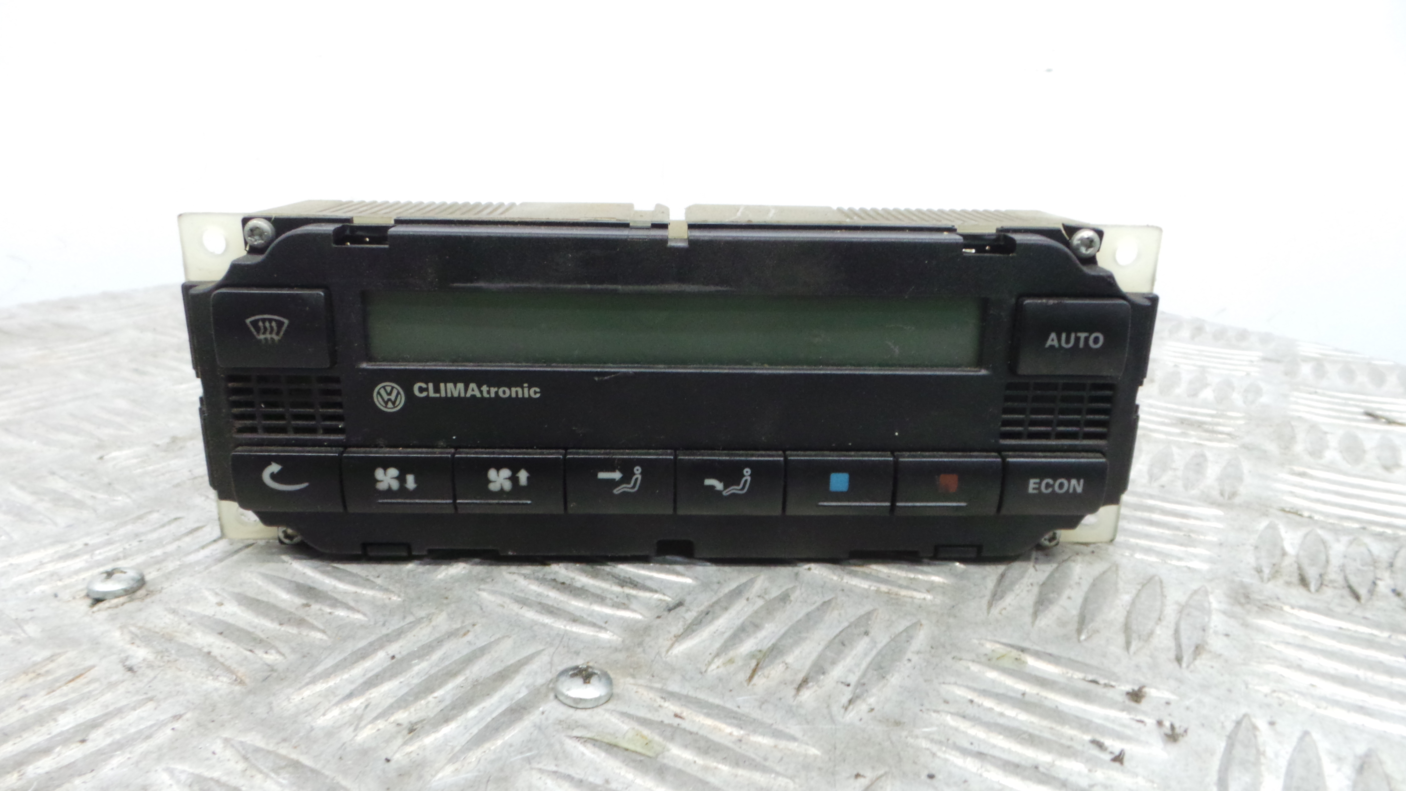 Comando da Sofagem / Climatronic 3B1907044B - VW PASSAT B5.5 Estate (3B6), PASSAT B5.5 Variant (3B6)-36711399