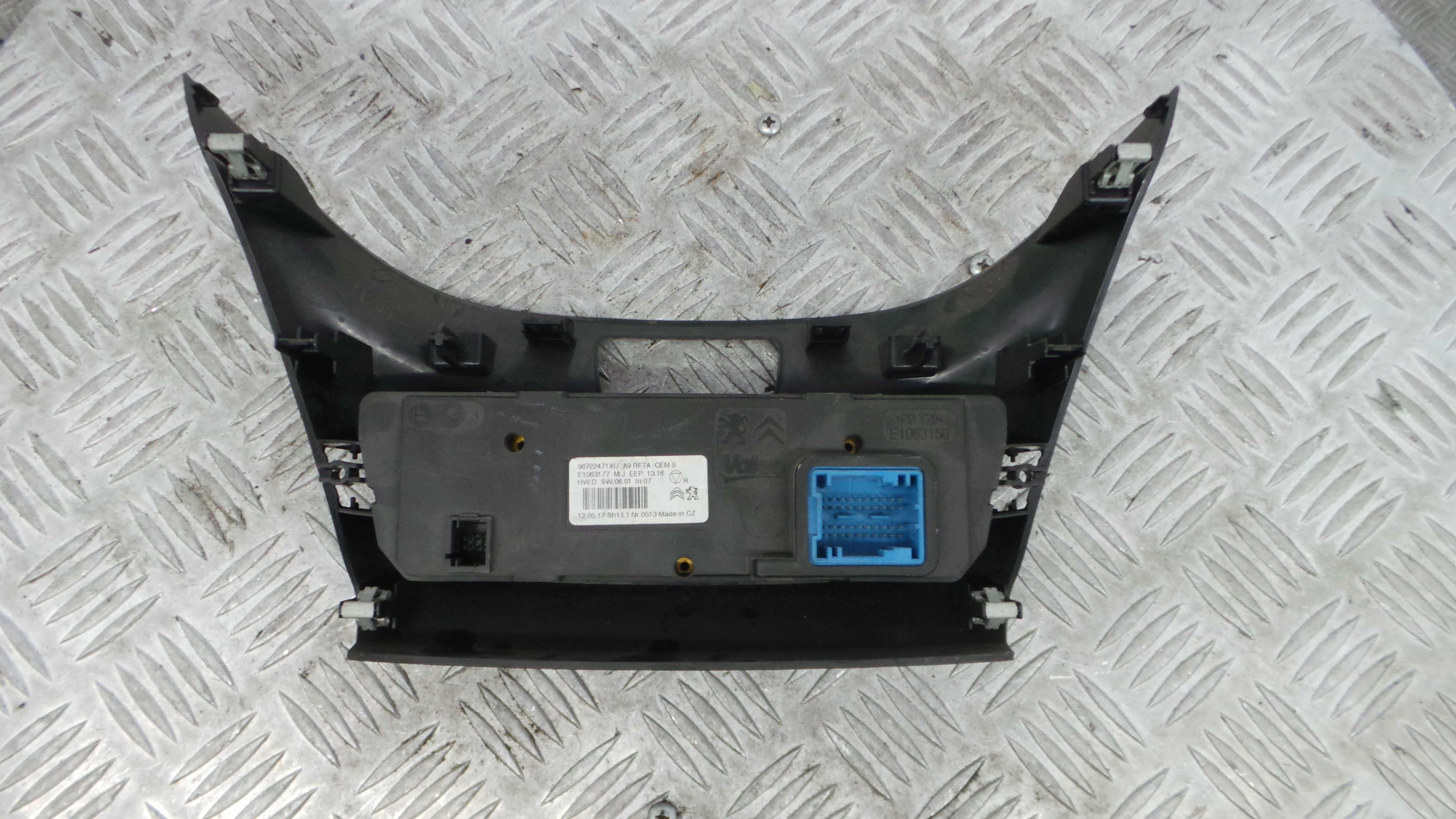 Comando da Sofagem / Climatronic 96722471XU - PEUGEOT 208 I (CA_, CC_)-36711609