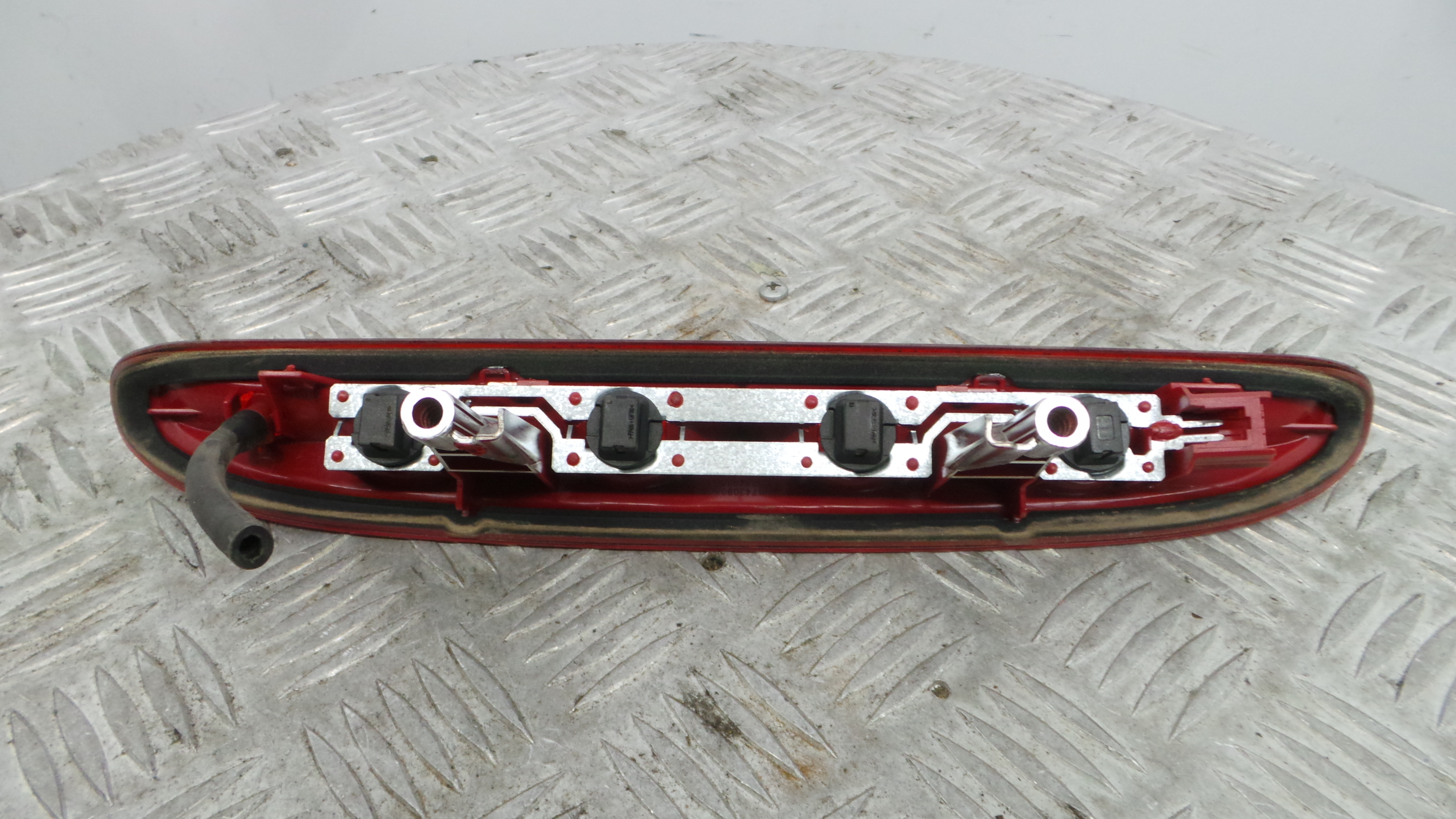 Farolim Stop Central / Luz de Stop Adicional 9674309080 - PEUGEOT 208 I (CA_, CC_)-36711612