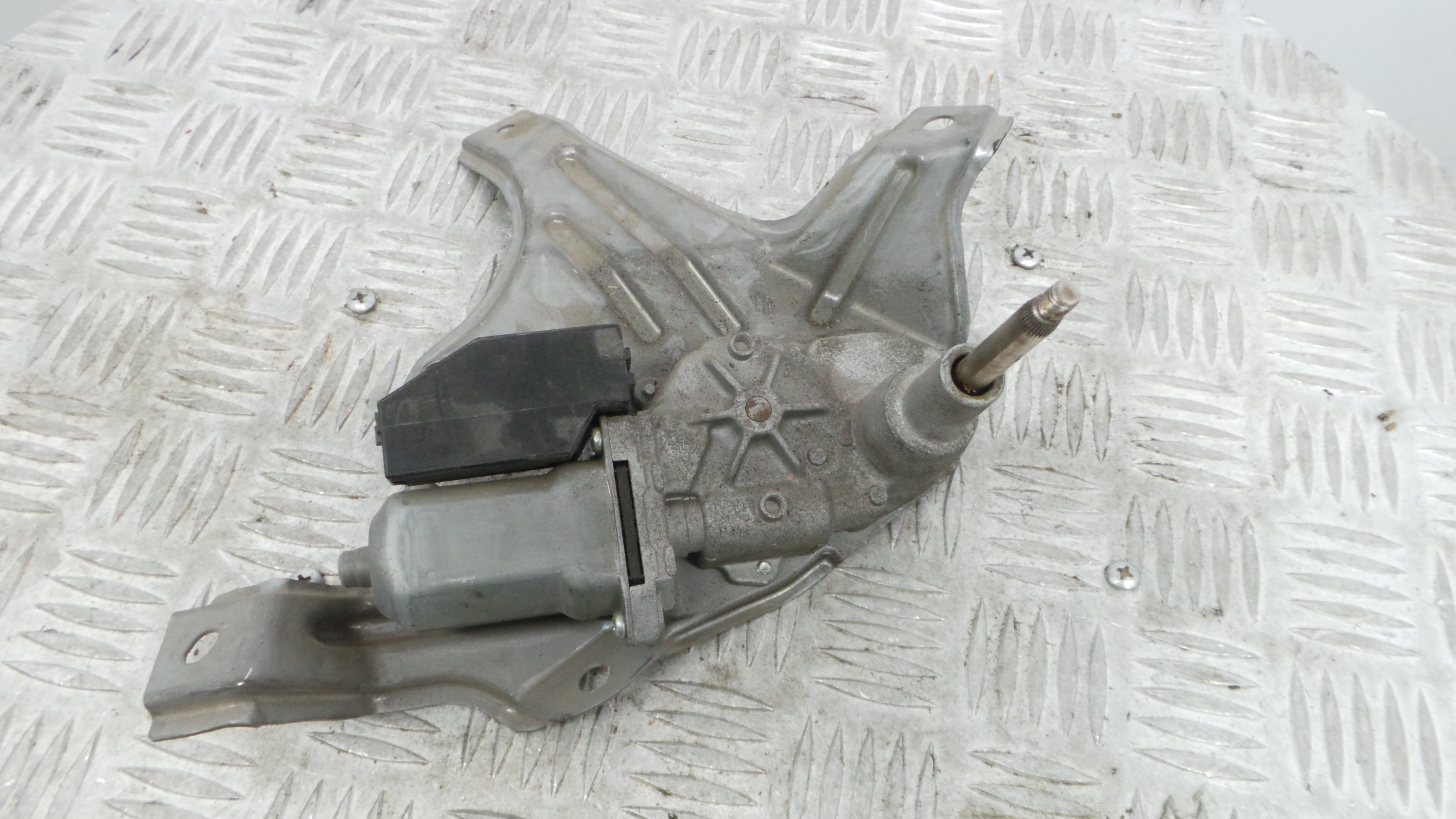 Motor Limpa Vidros Trás 85130-0D190 - TOYOTA YARIS (_P15_)-36711638