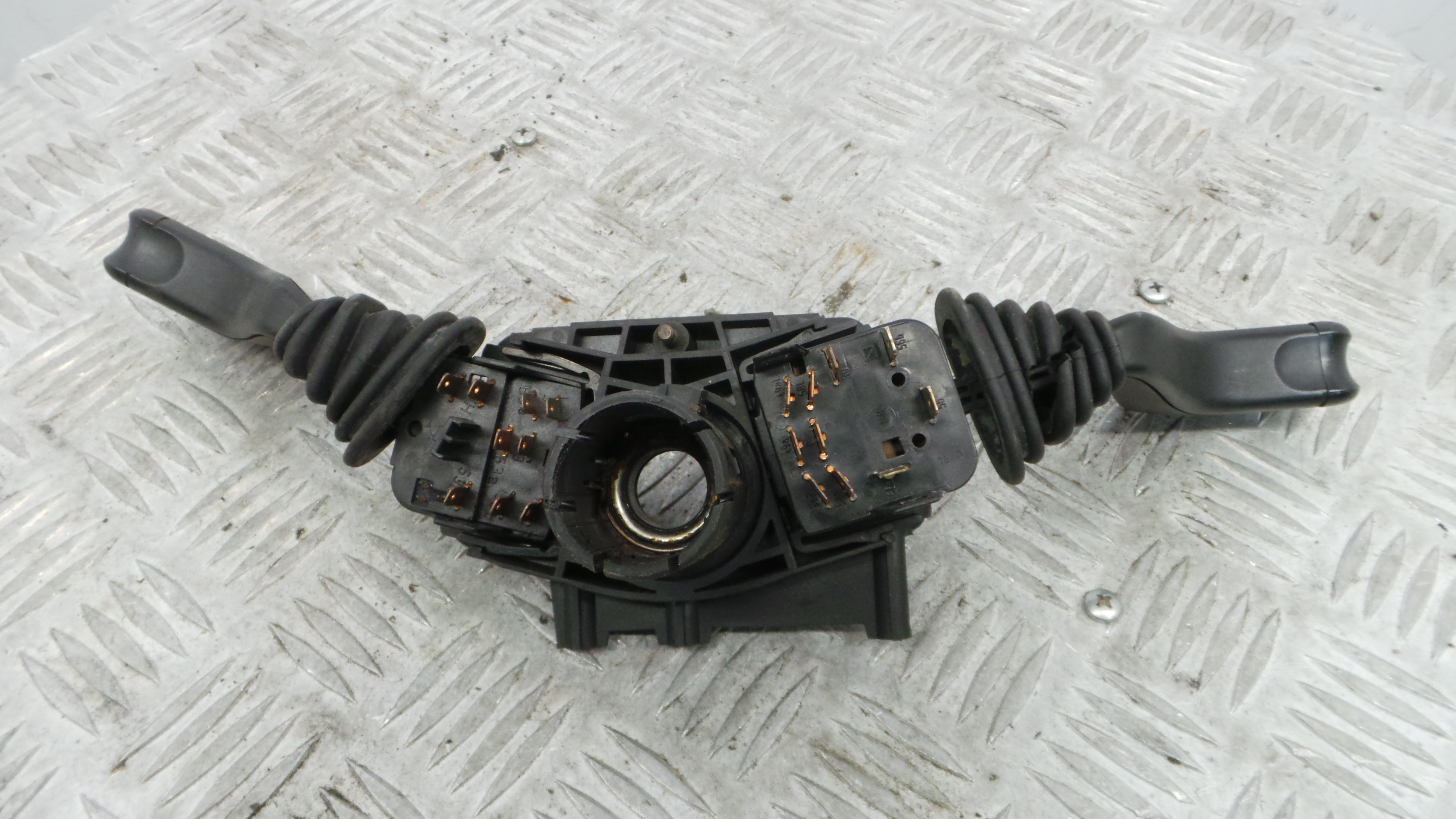 Manete / Comando dos Piscas 90306521 - OPEL CORSA B (S93)-36711808