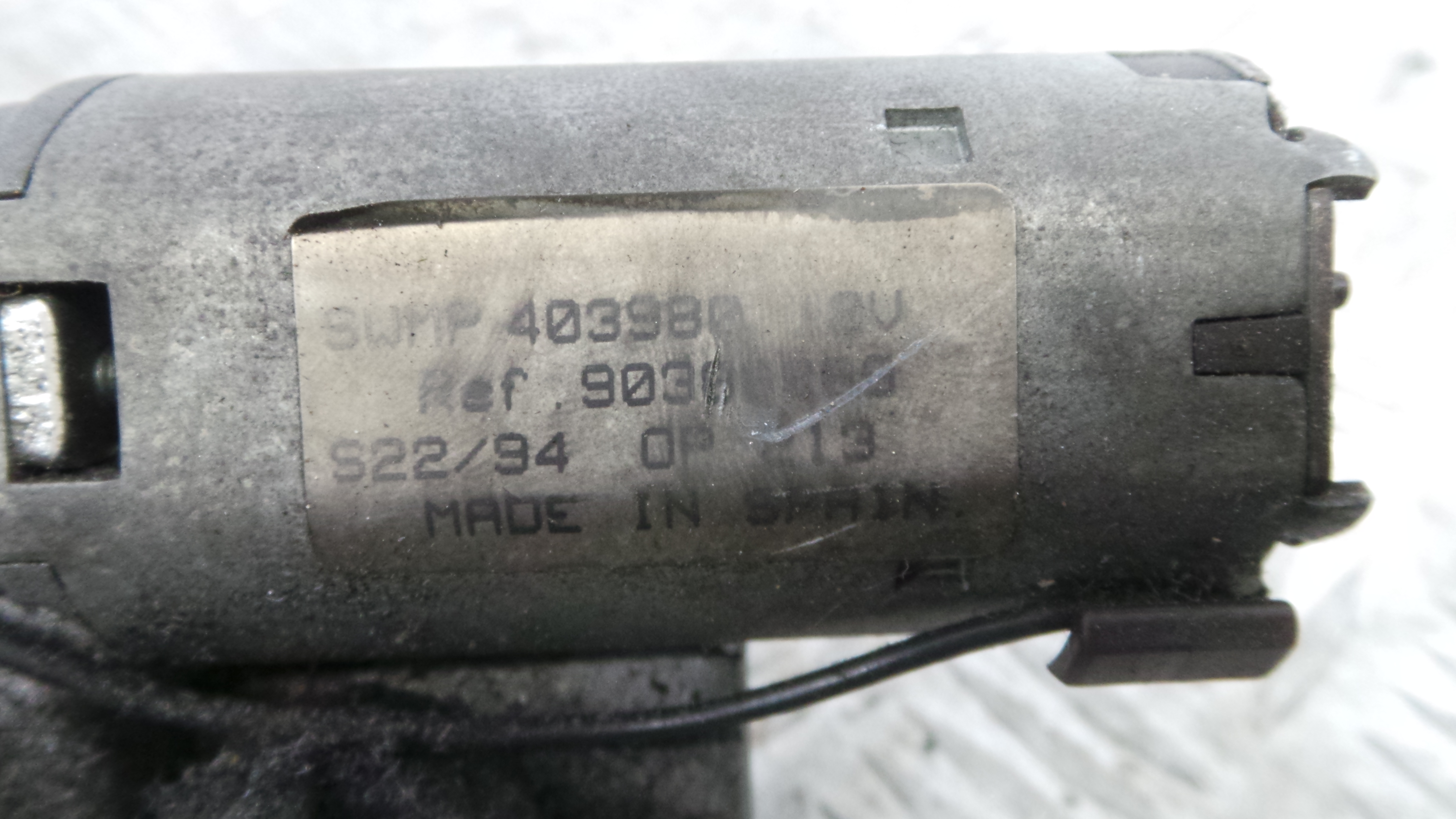 Motor Limpa Vidros Trás 90386268 - OPEL CORSA B (S93)-36711812