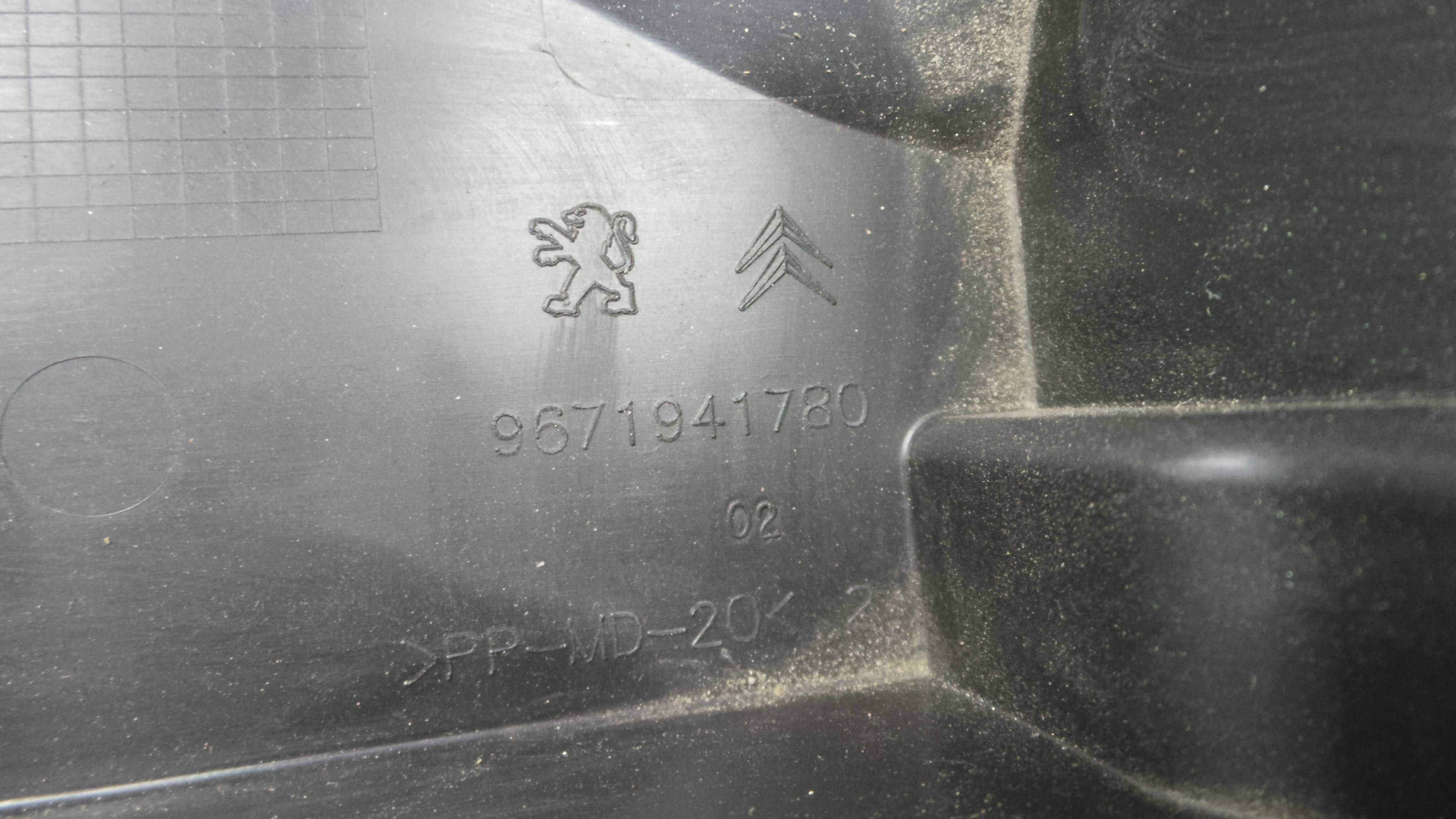 Caixa de Fusiveis 9671941780 - PEUGEOT 208 I (CA_, CC_)-36712930