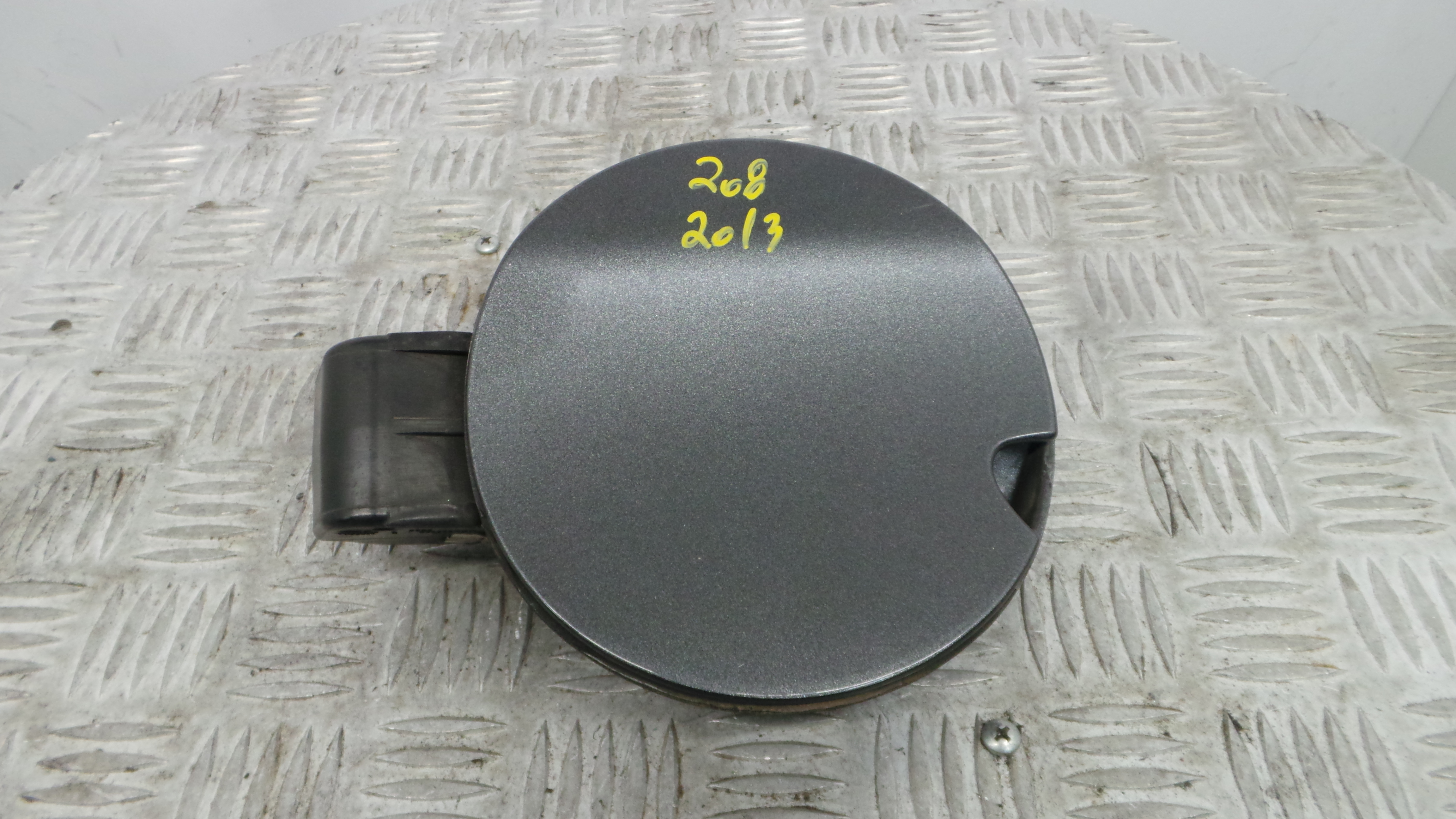 Tampão de Combustivel  9673904880 - PEUGEOT 208 I (CA_, CC_)-36712933